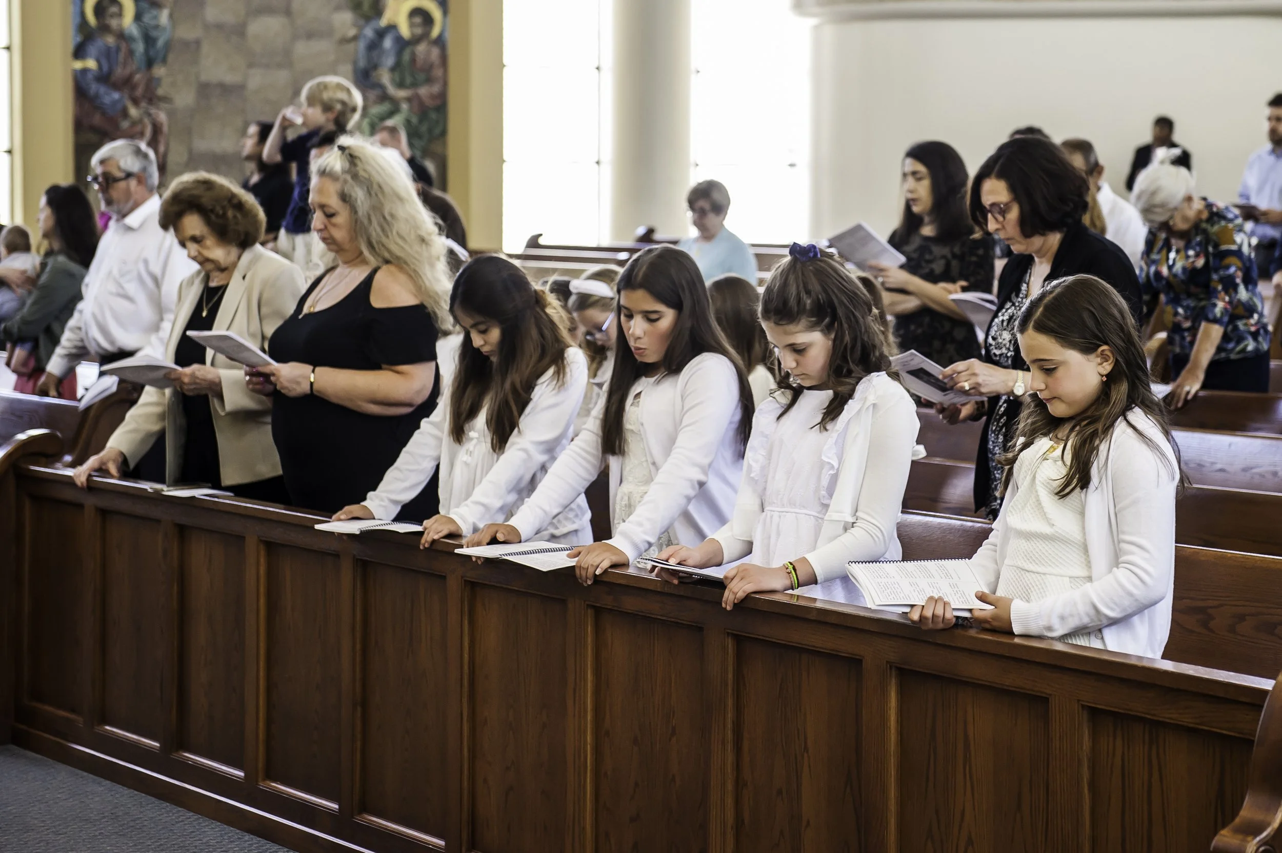 20220422Lamentations-Epitaphios Service-419.JPG