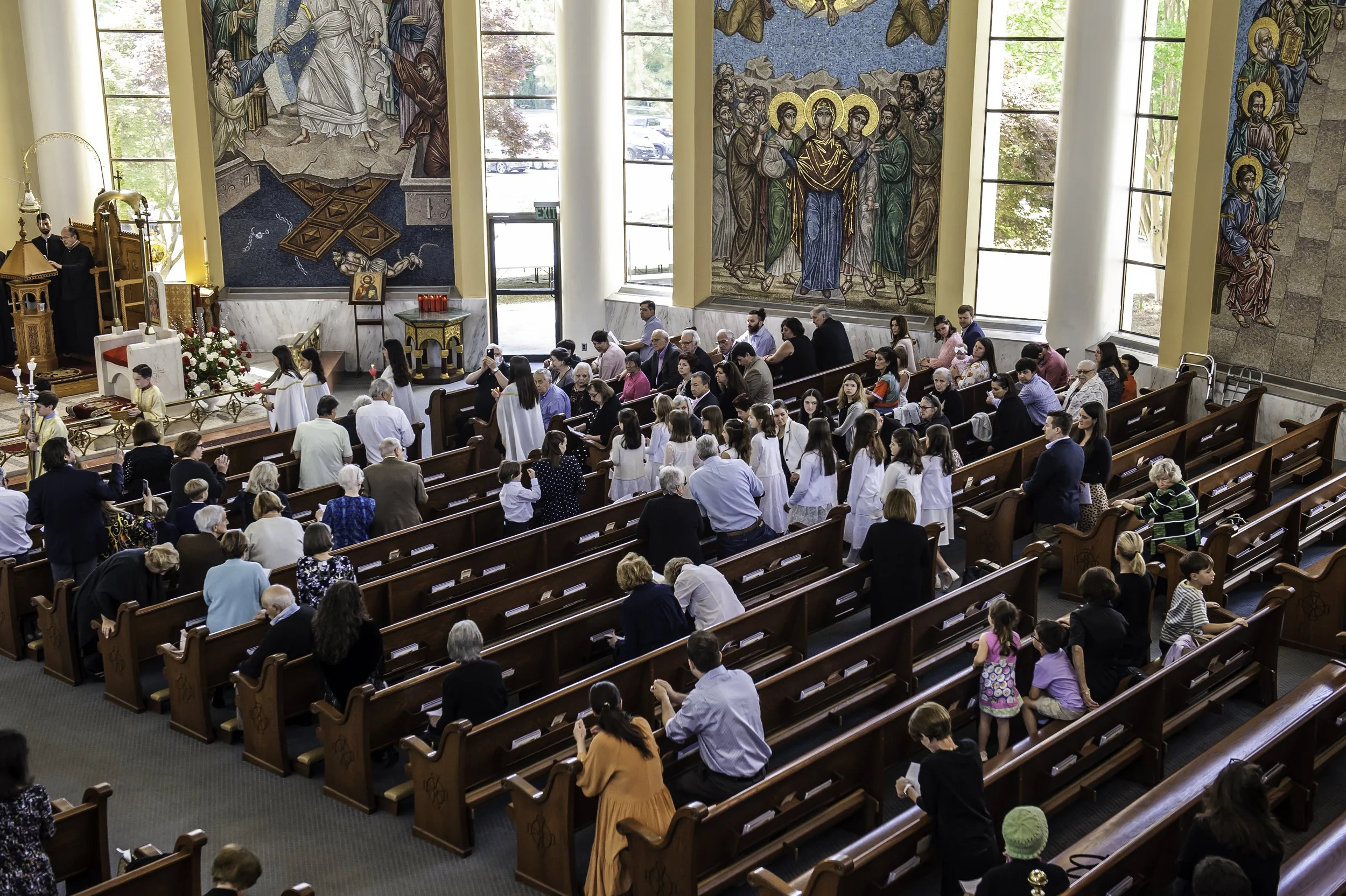 20220422Lamentations-Epitaphios Service-455.JPG