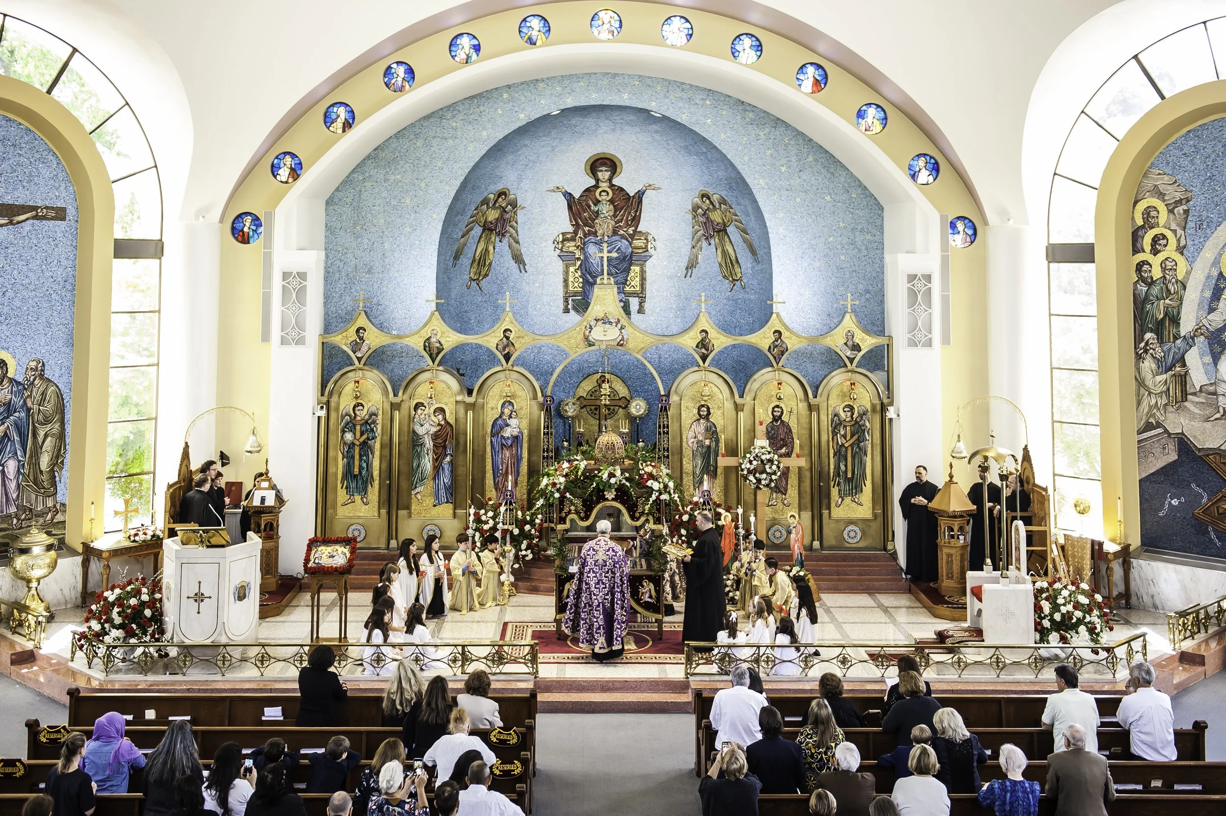 20220422Lamentations-Epitaphios Service-465.JPG