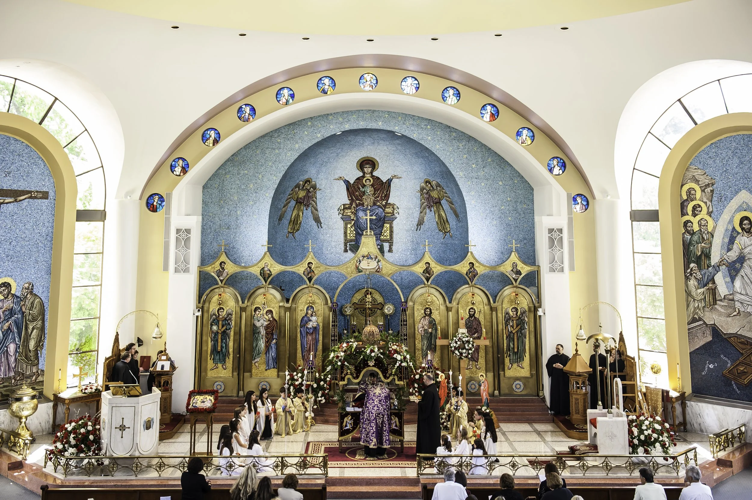 20220422Lamentations-Epitaphios Service-468.JPG