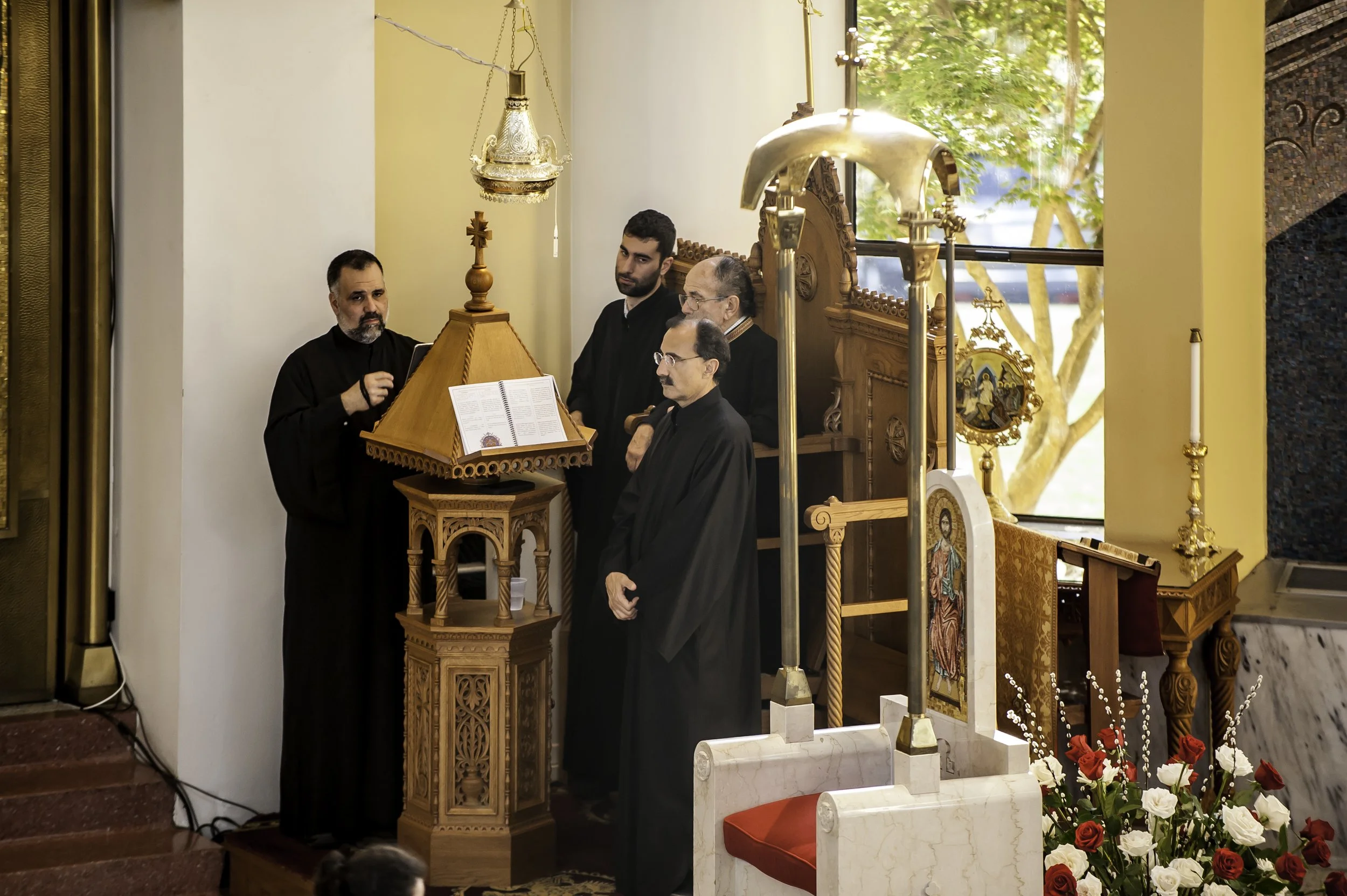 20220422Lamentations-Epitaphios Service-253.JPG