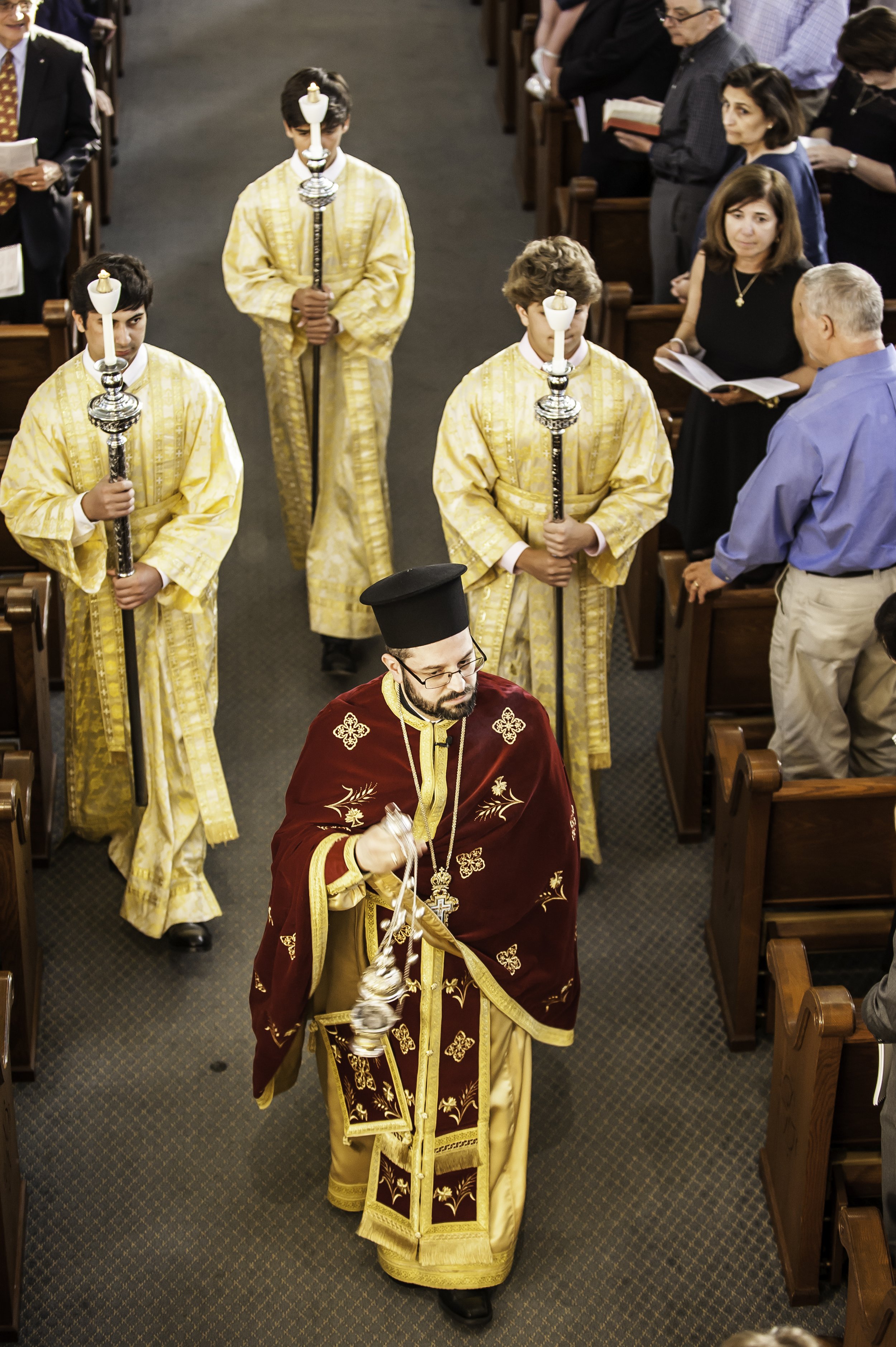 20220422Lamentations-Epitaphios Service-259.JPG