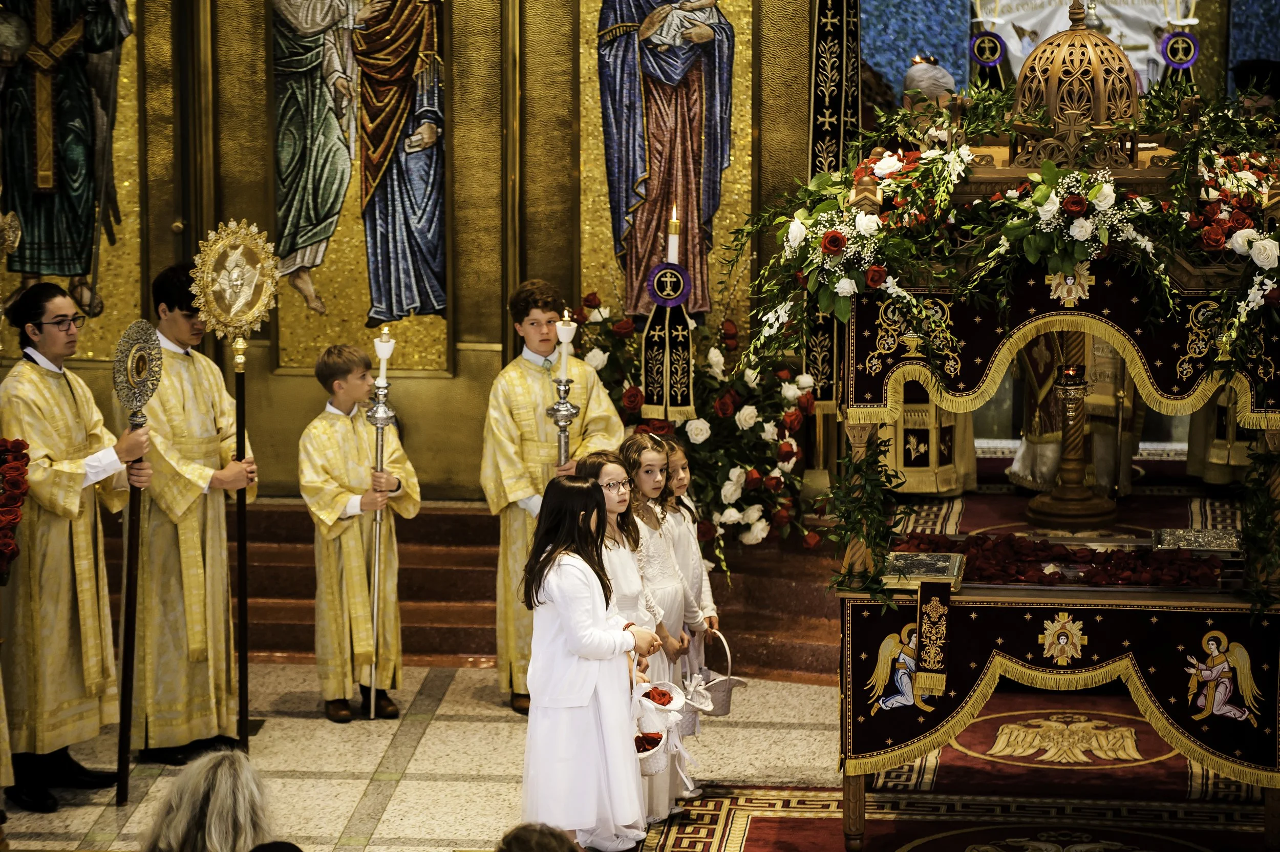 20220422Lamentations-Epitaphios Service-275.JPG