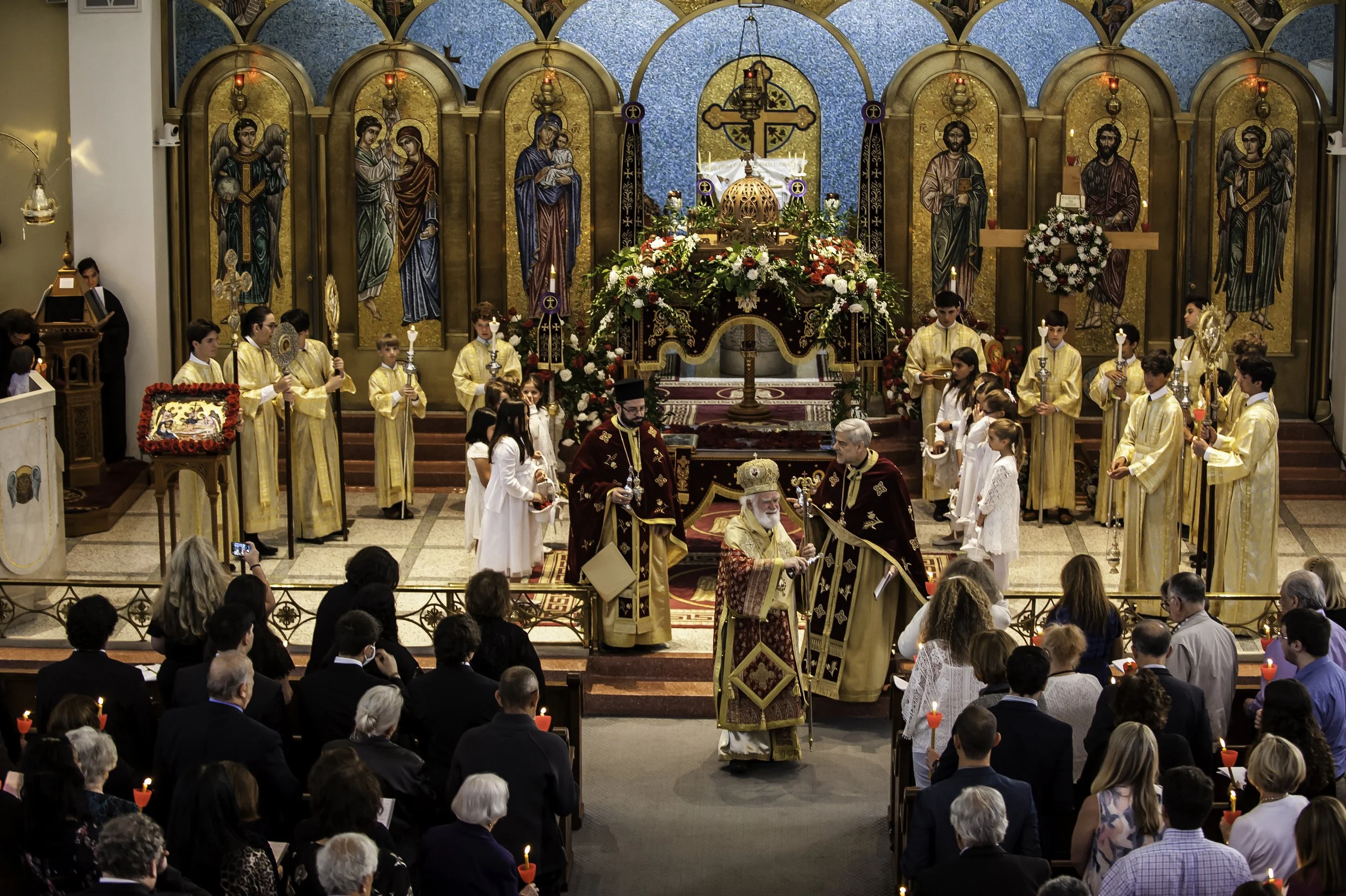 20220422Lamentations-Epitaphios Service-291.JPG