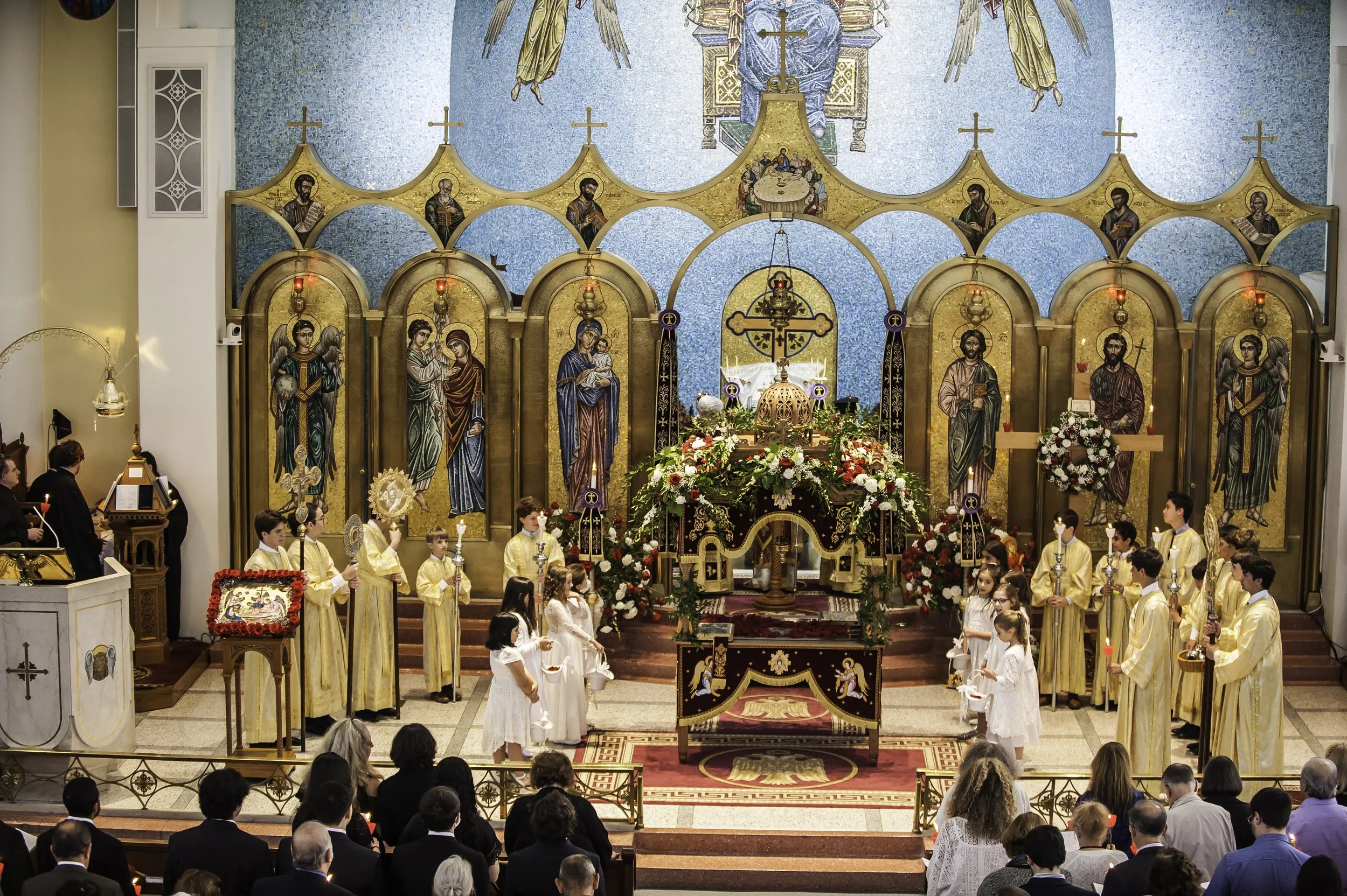 20220422Lamentations-Epitaphios Service-300.JPG