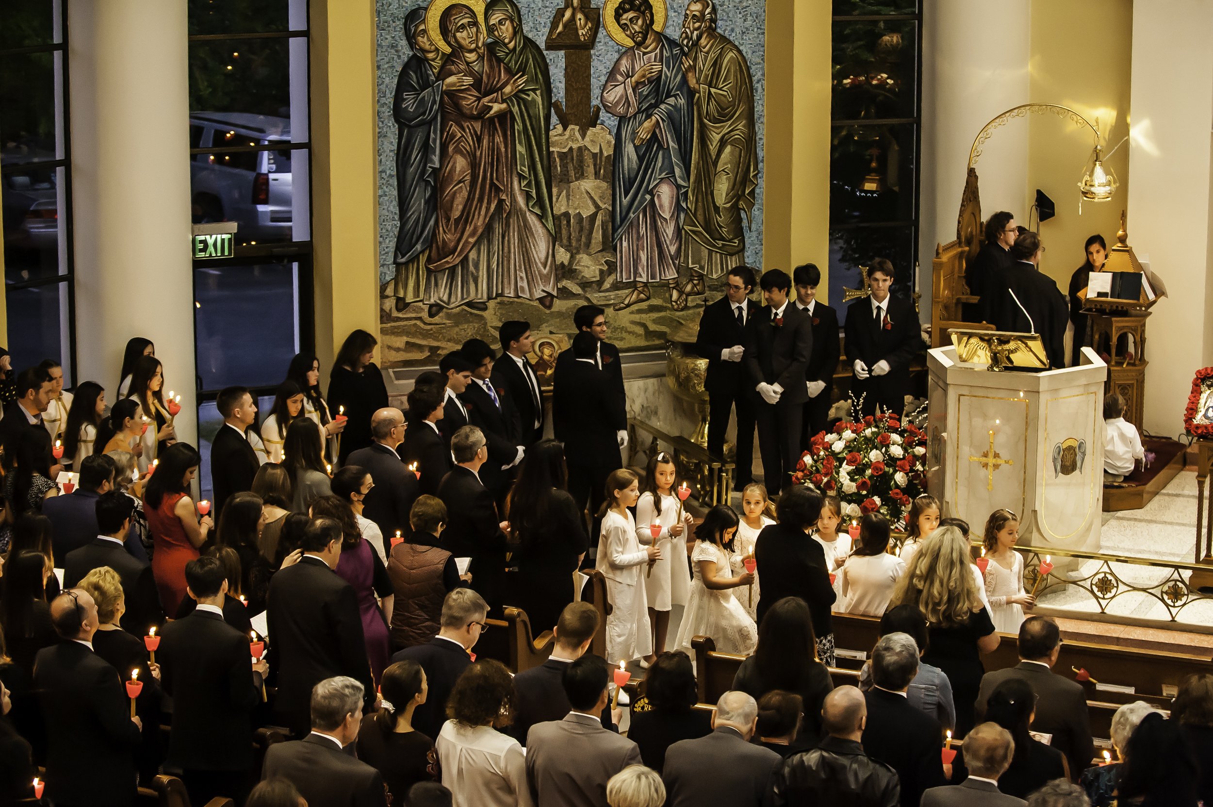 20220422Lamentations-Epitaphios Service-320.JPG