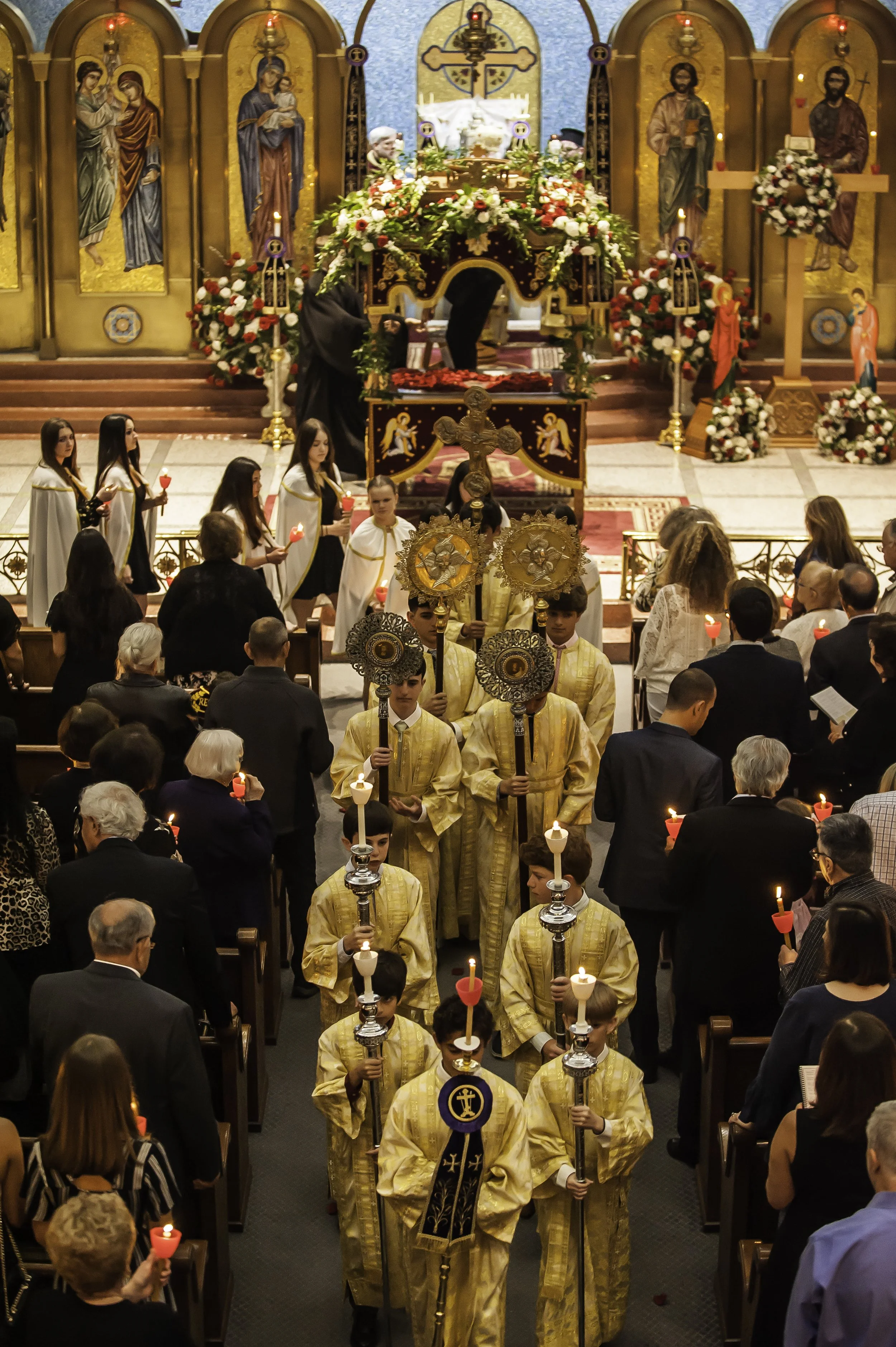 20220422Lamentations-Epitaphios Service-327.JPG
