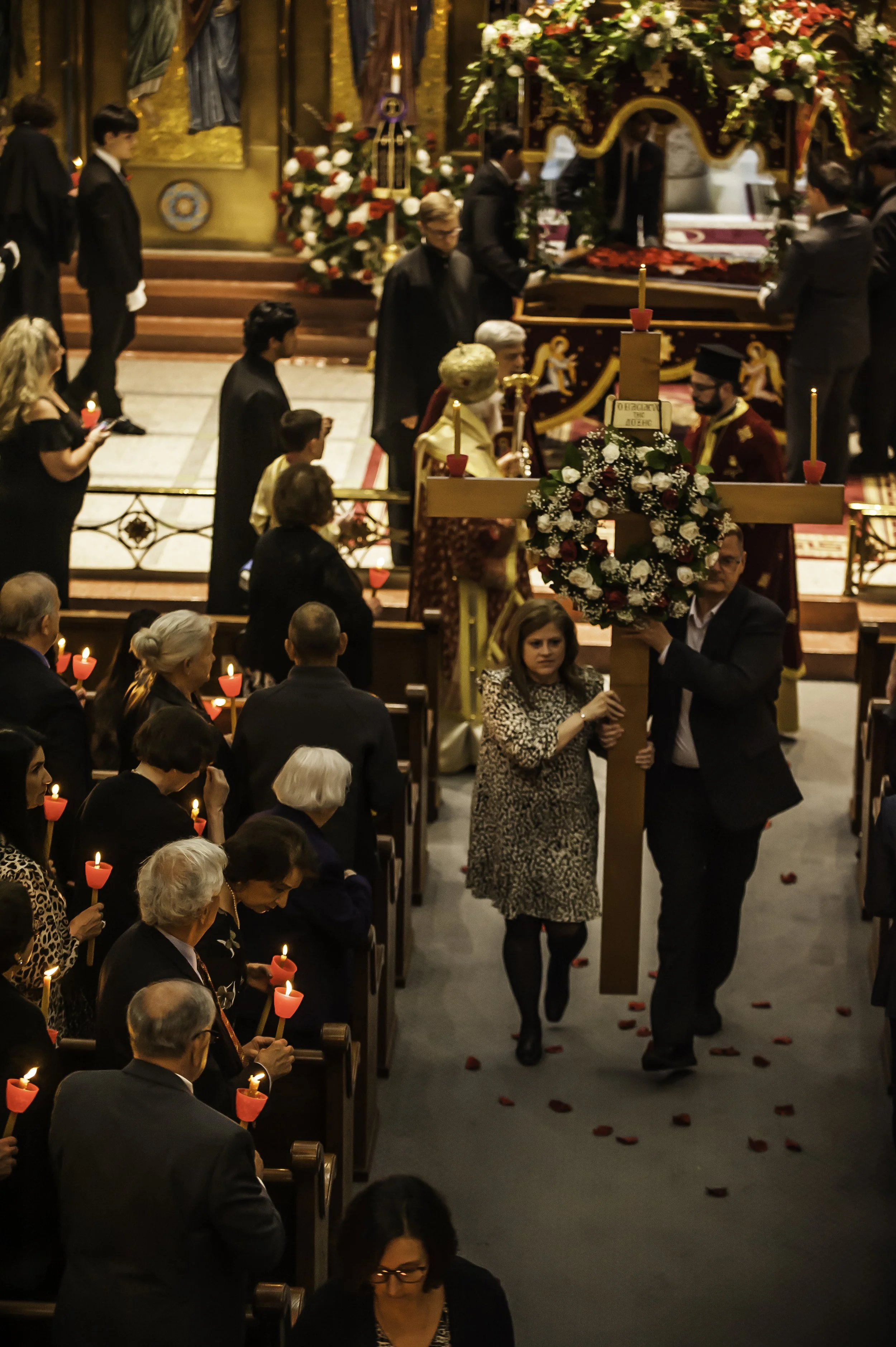 20220422Lamentations-Epitaphios Service-347.JPG