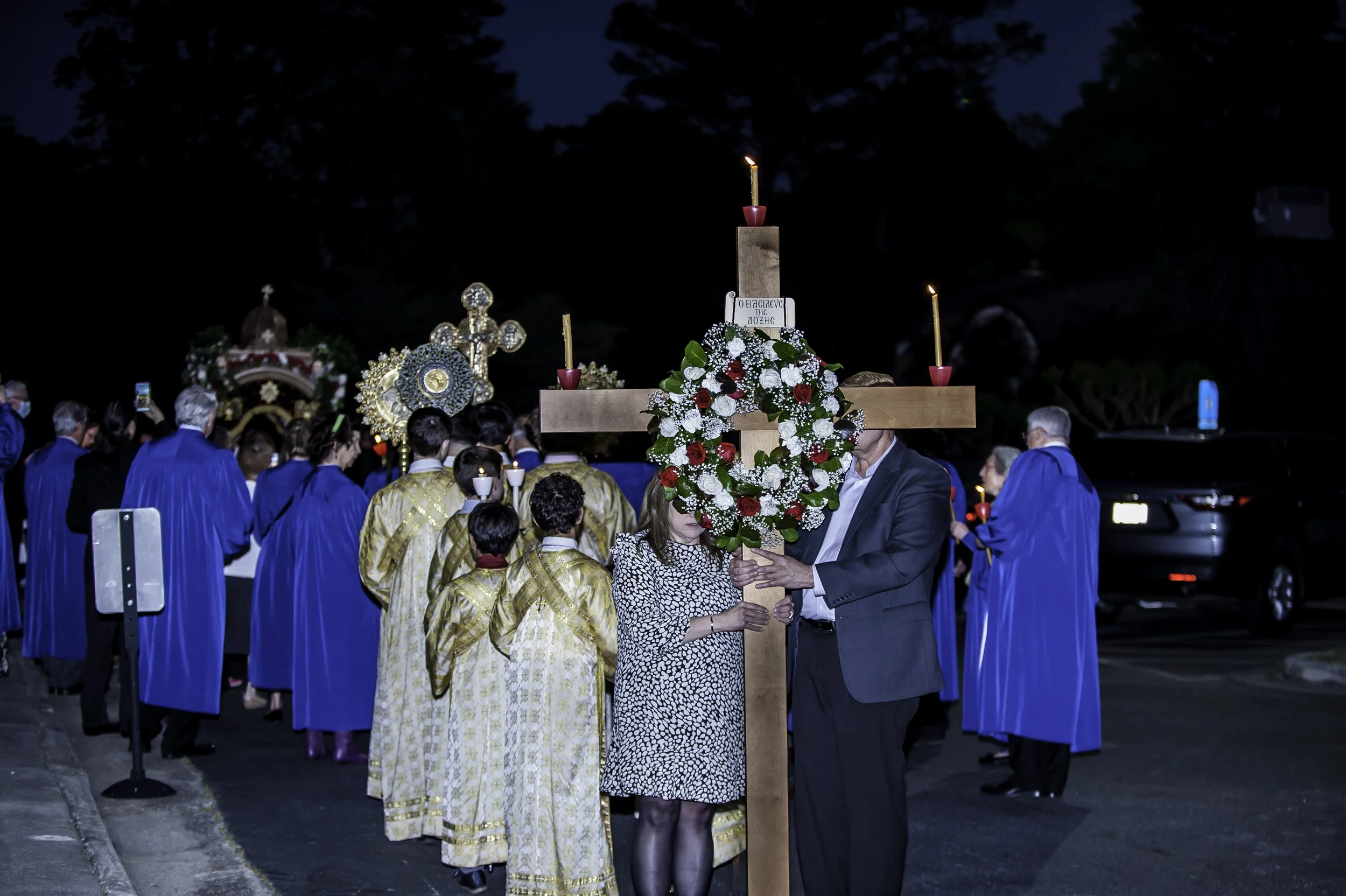 20220422Lamentations-Epitaphios Service-349.JPG