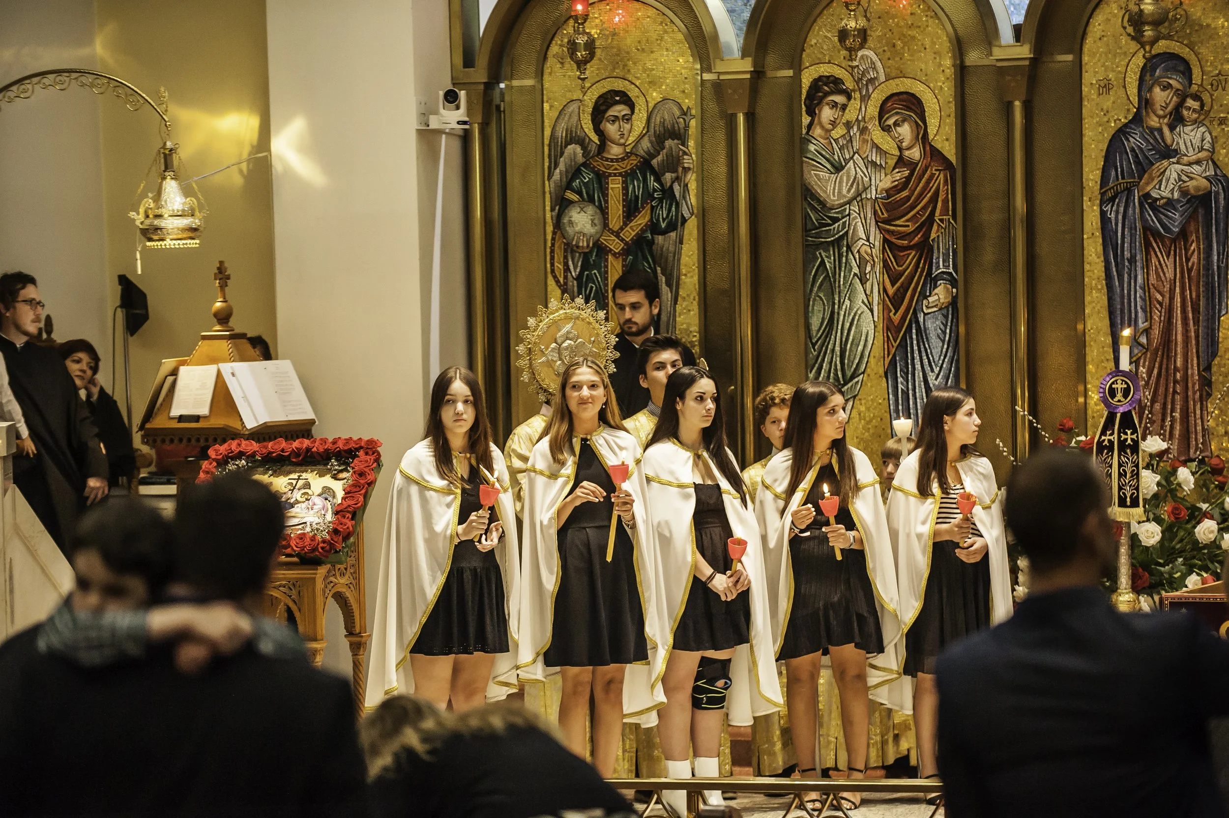 20220422Lamentations-Epitaphios Service-351.JPG