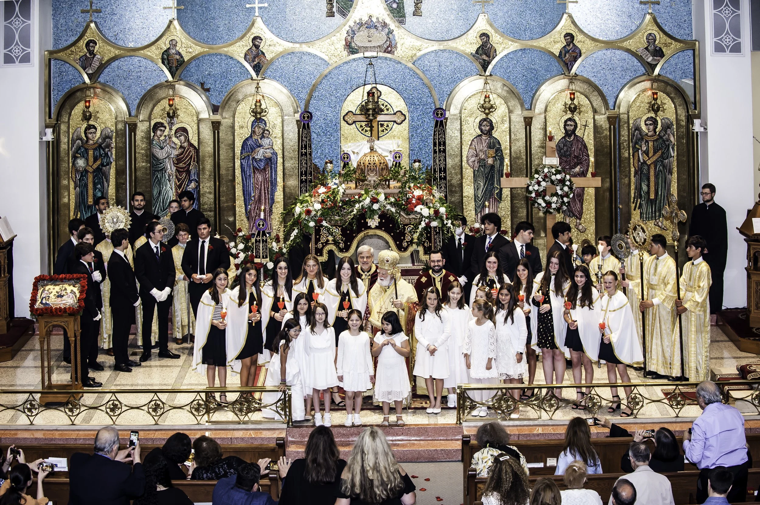 20220422Lamentations-Epitaphios Service-375.JPG