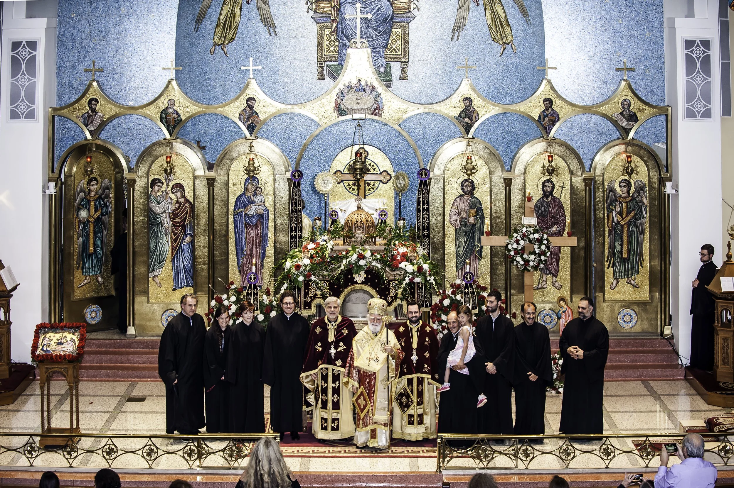 20220422Lamentations-Epitaphios Service-382.JPG