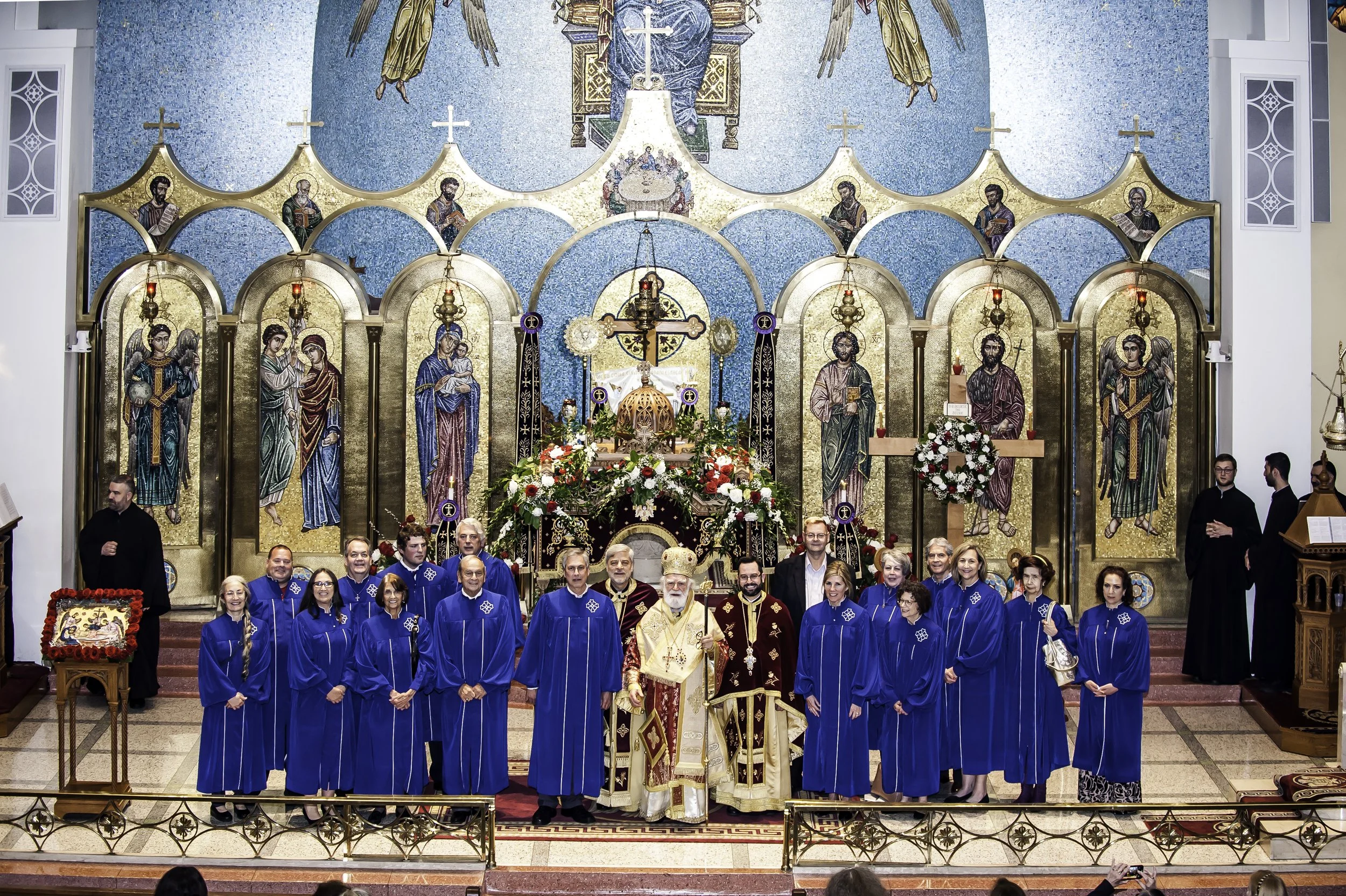 20220422Lamentations-Epitaphios Service-389.JPG