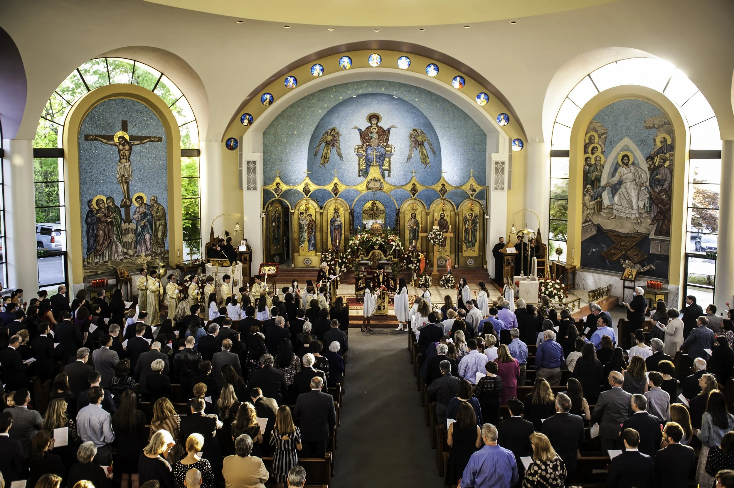 20220422Lamentations-Epitaphios Service-490.JPG