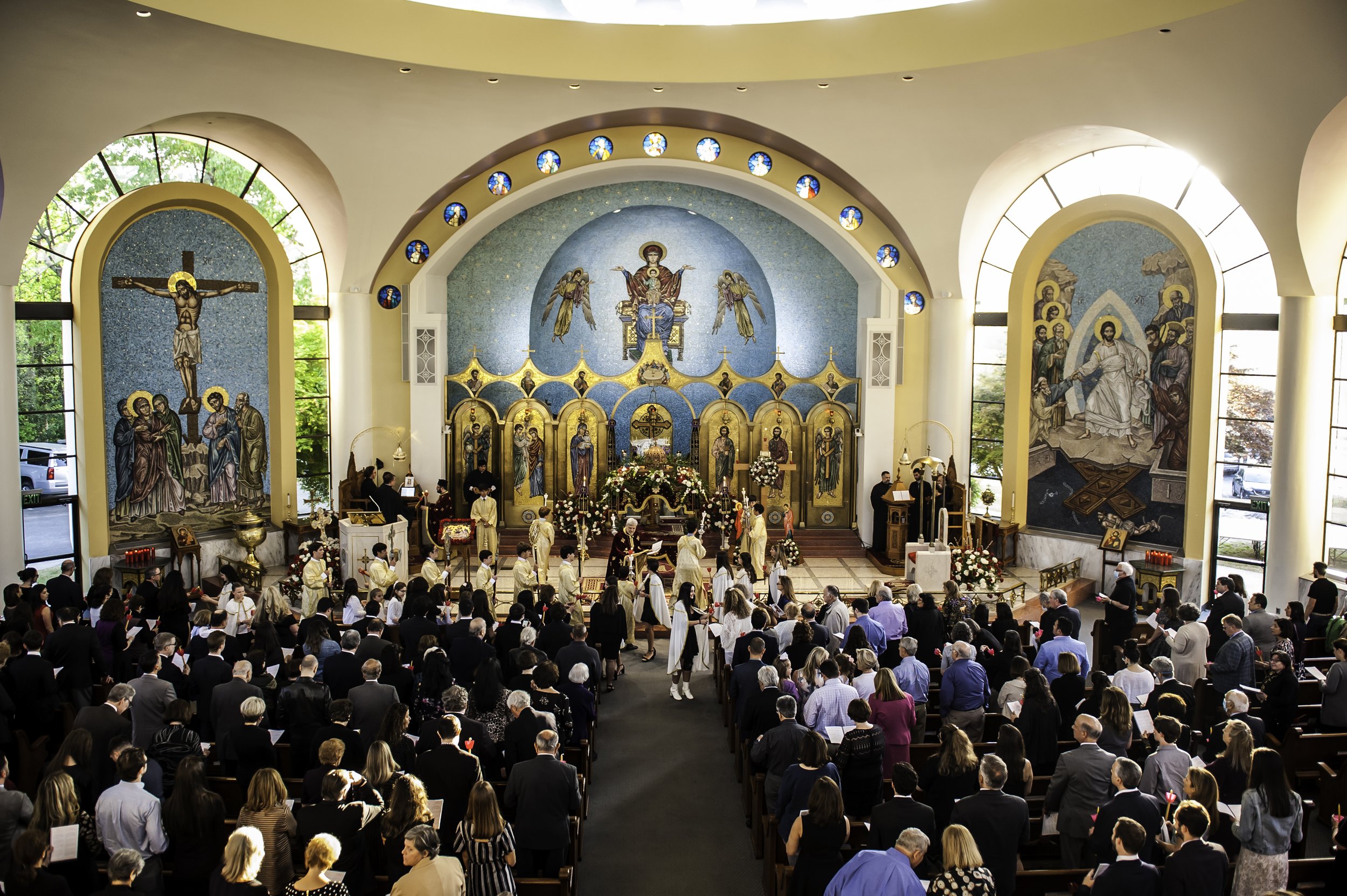 20220422Lamentations-Epitaphios Service-493.JPG