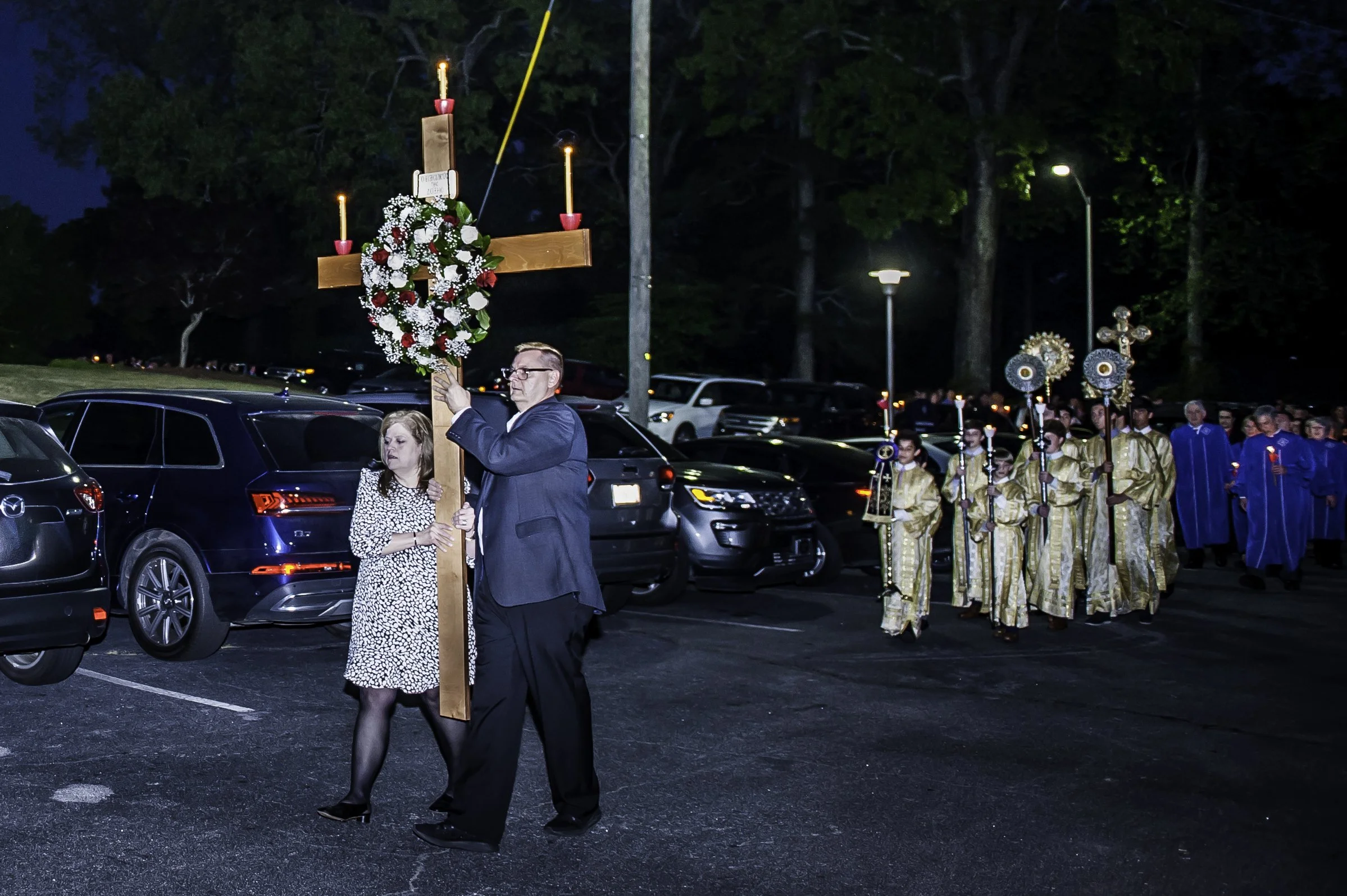 20220422Lamentations-Epitaphios Service-587-2.JPG