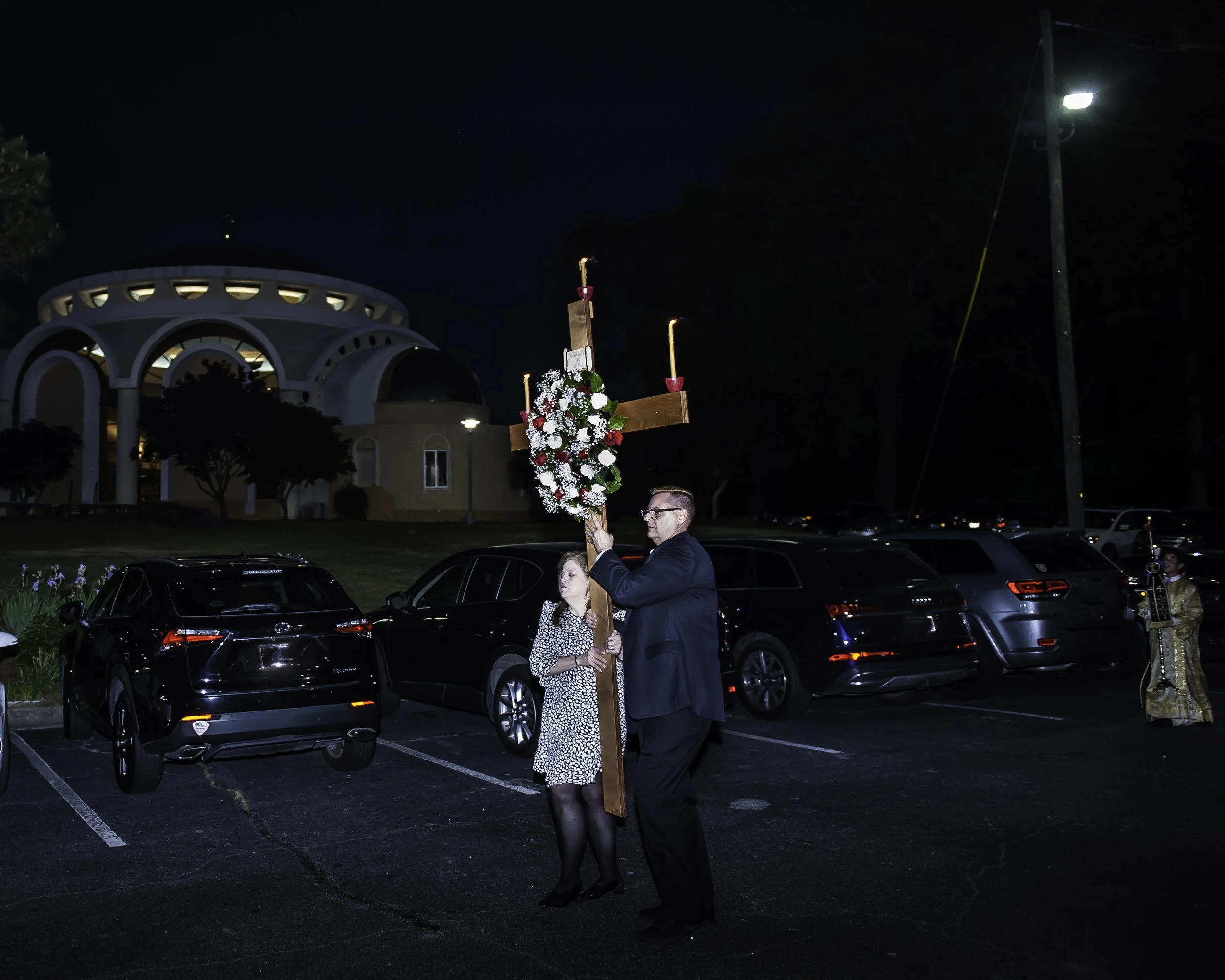 20220422Lamentations-Epitaphios Service-588.JPG