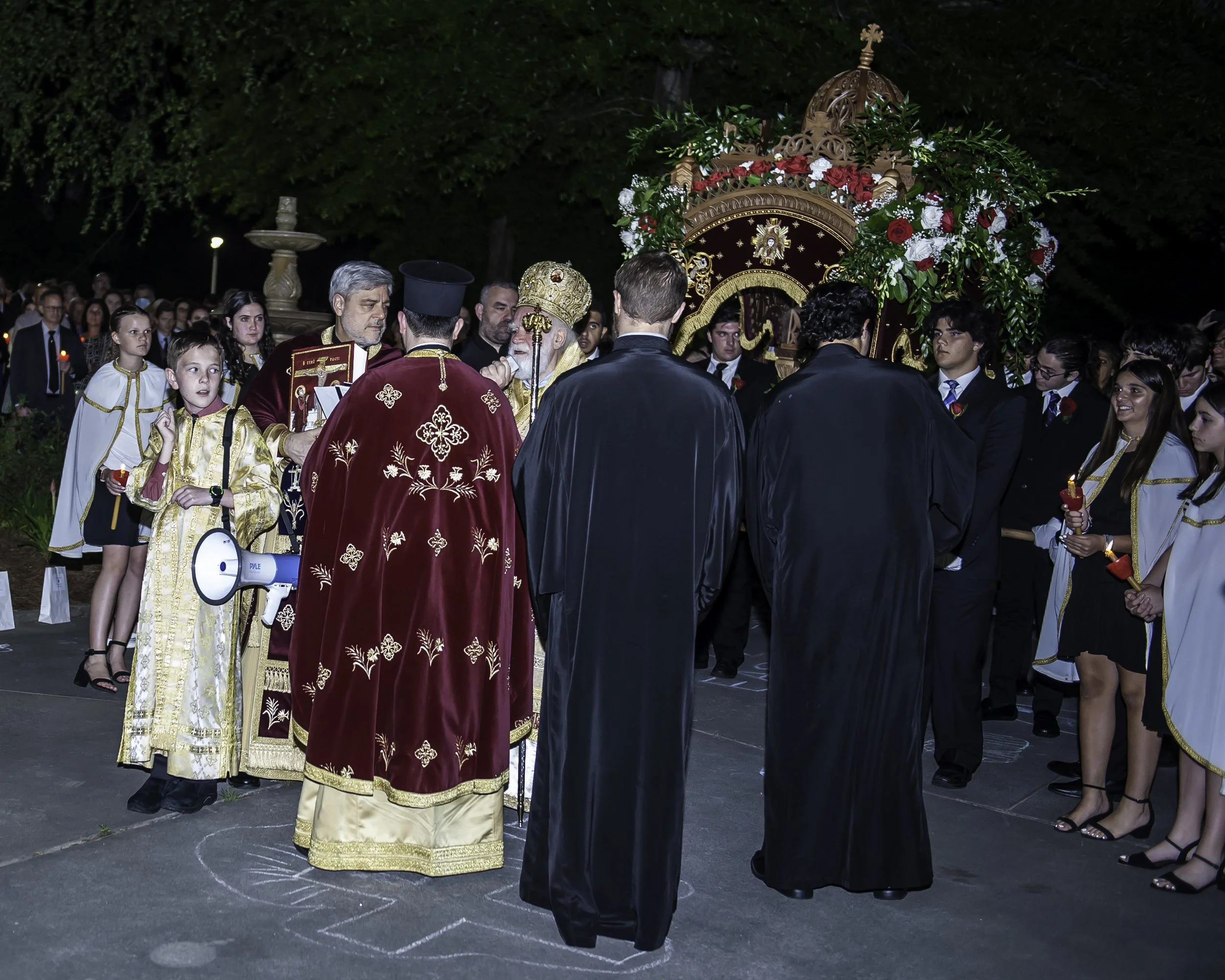 20220422Lamentations-Epitaphios Service-608.JPG