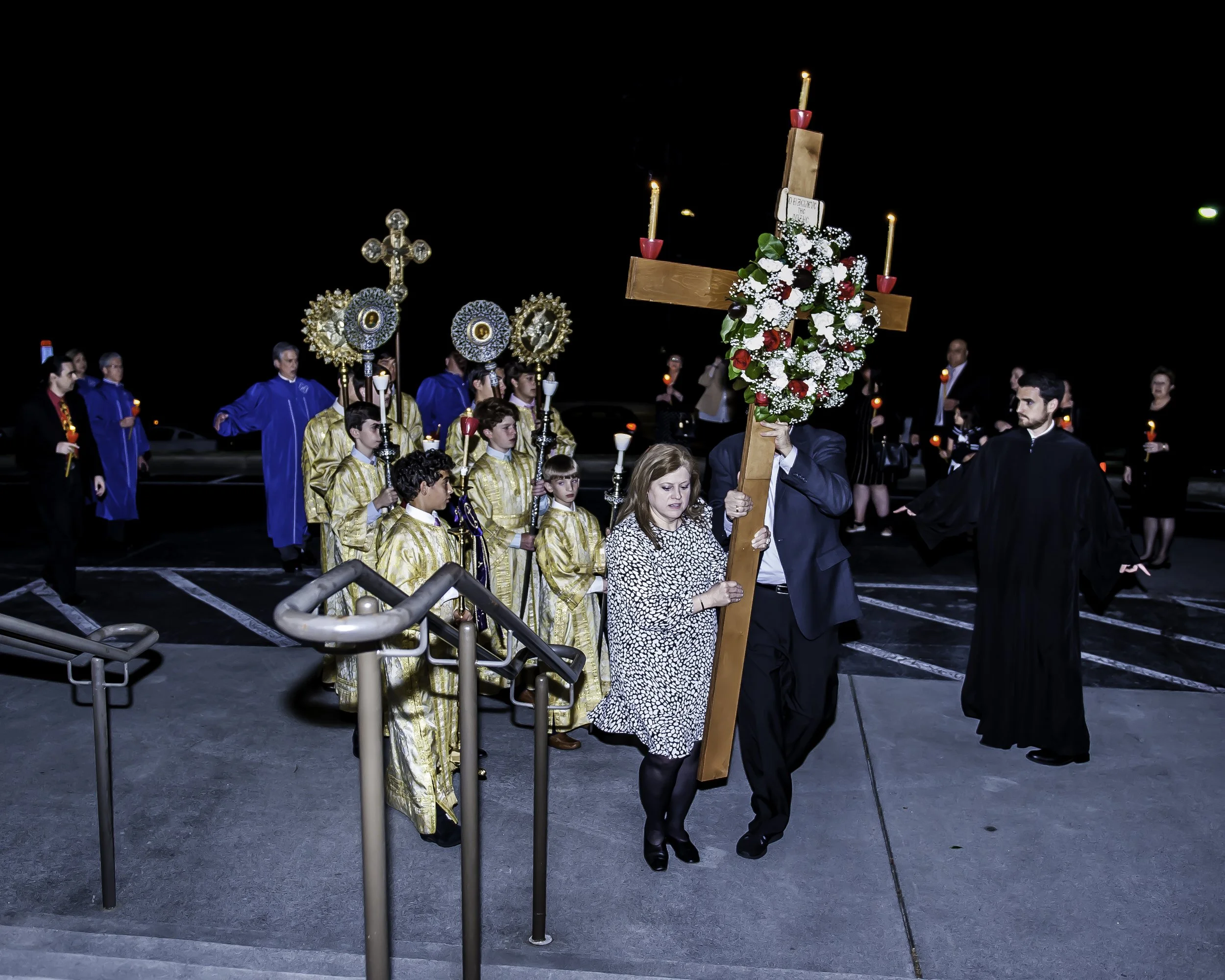 20220422Lamentations-Epitaphios Service-617.JPG