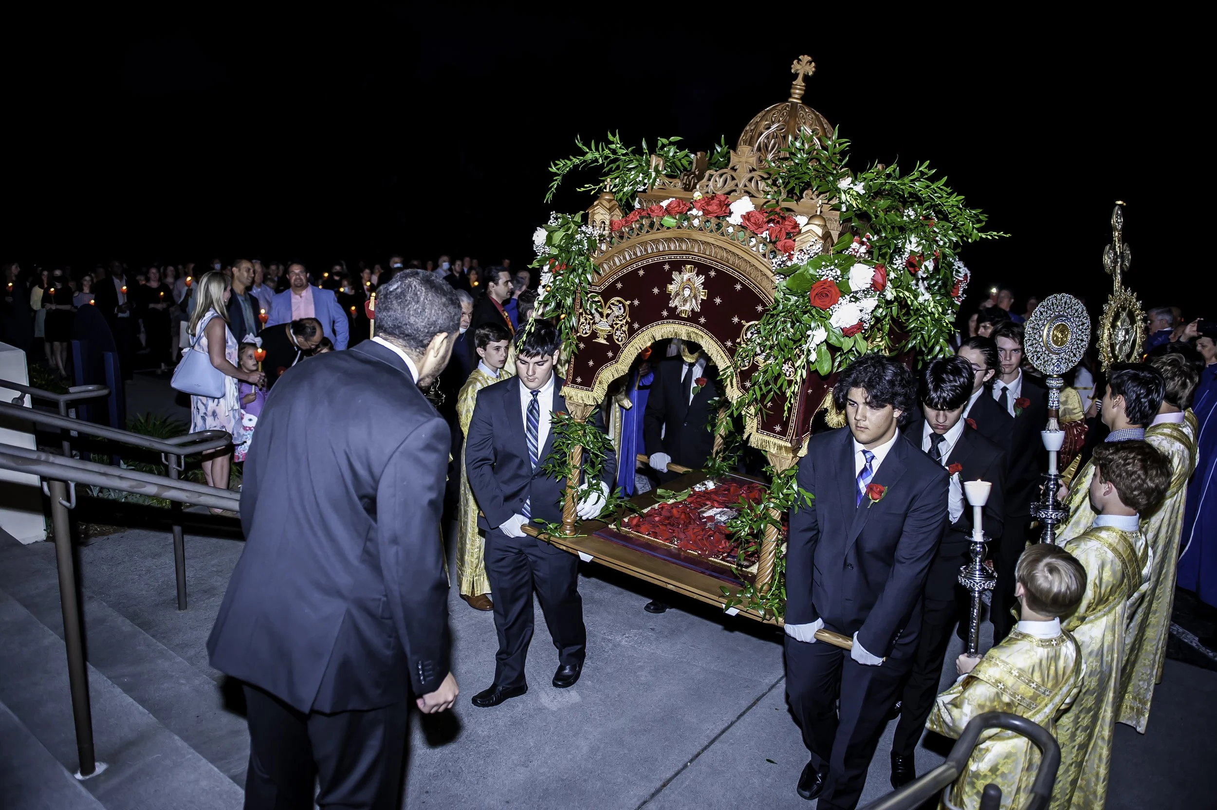 20220422Lamentations-Epitaphios Service-624.JPG