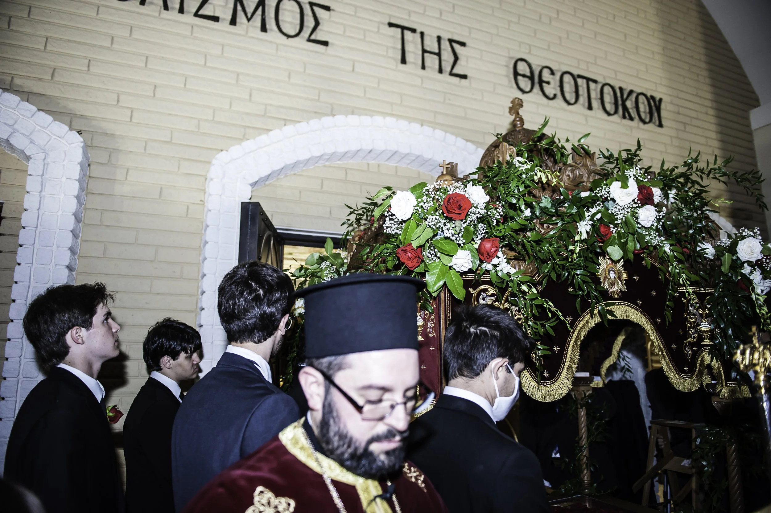20220422Lamentations-Epitaphios Service-626.JPG