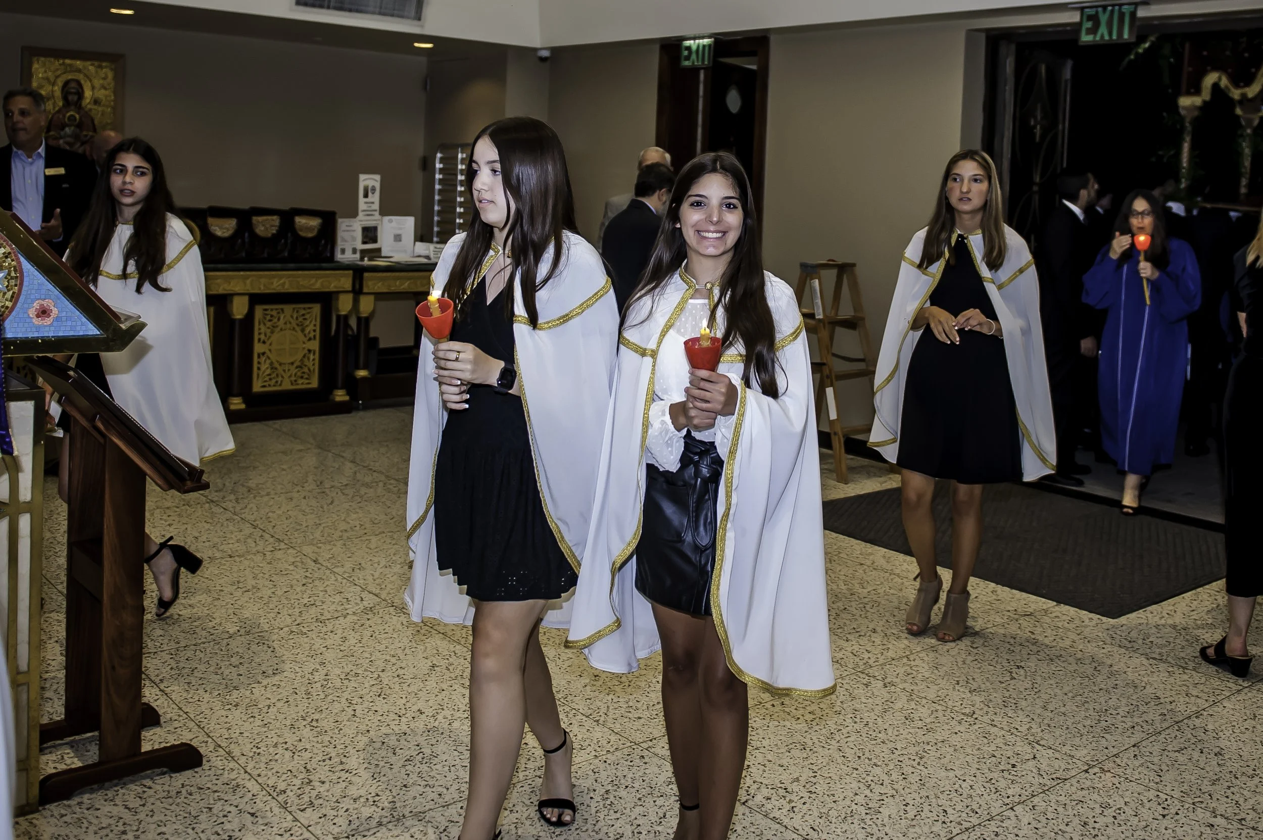 20220422Lamentations-Epitaphios Service-637.JPG