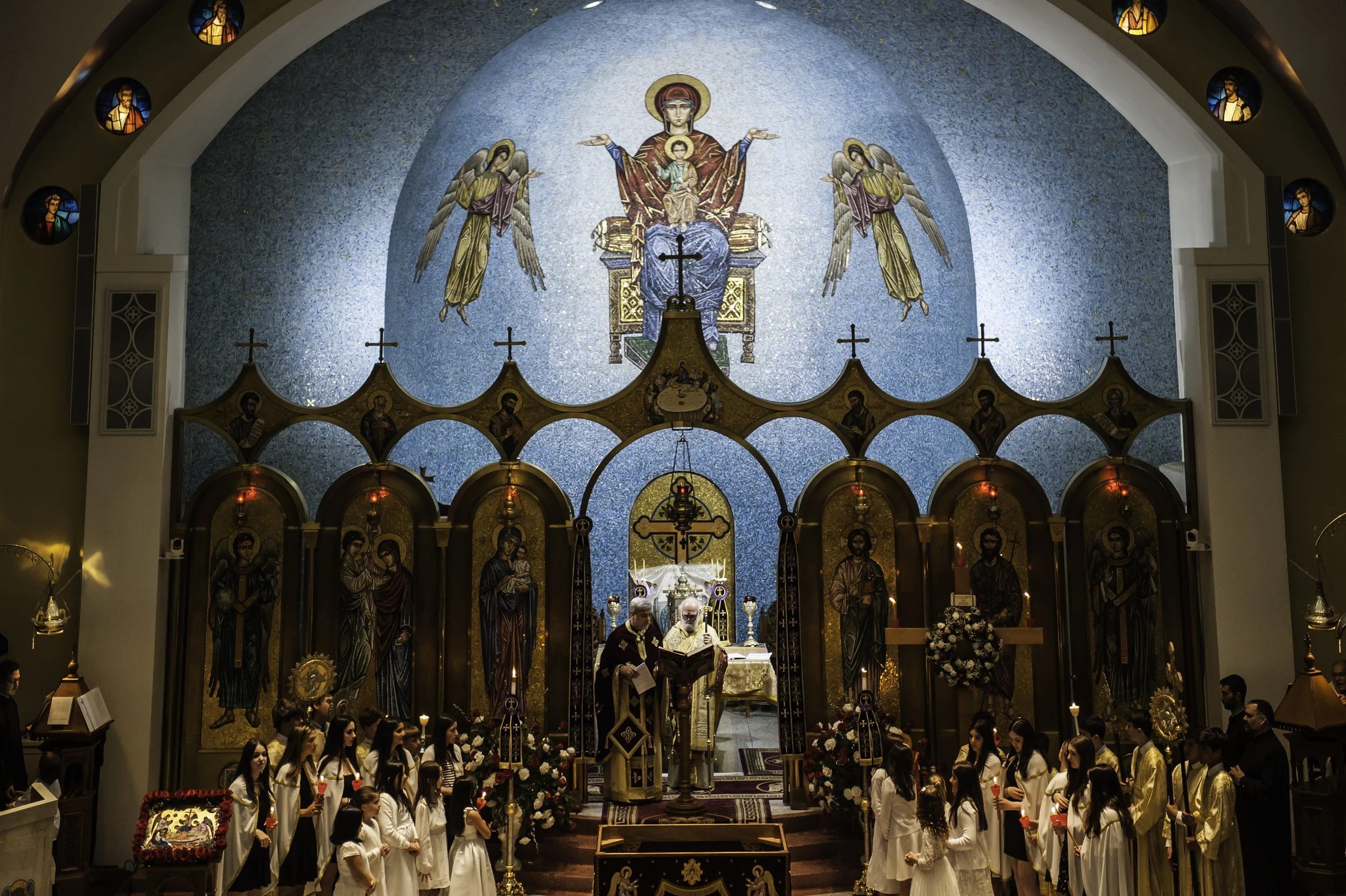 20220422Lamentations-Epitaphios Service-644.JPG