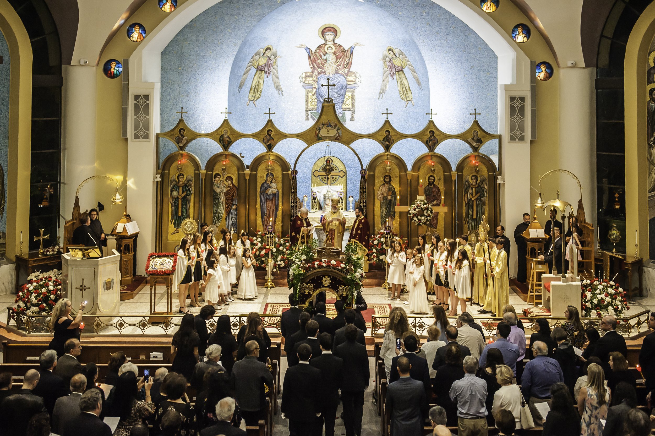 20220422Lamentations-Epitaphios Service-646.JPG