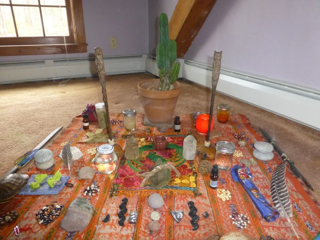 In this picture, you can see that the Healer included many of her tools.