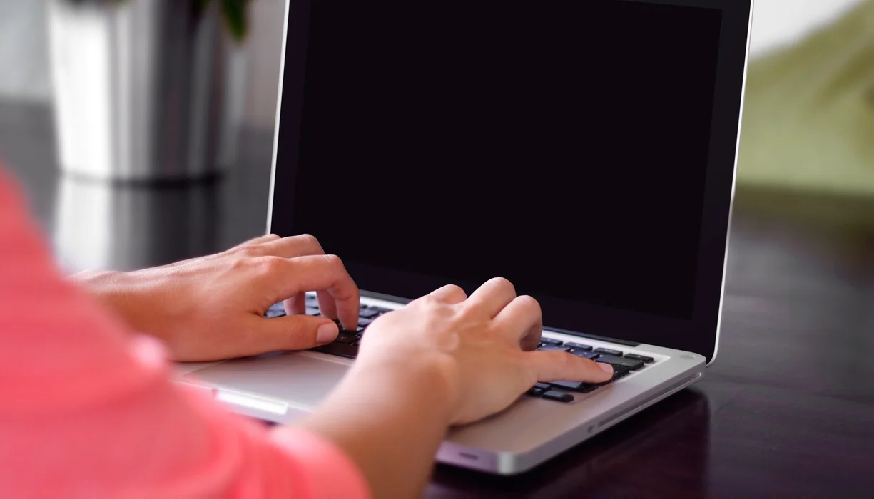 photo-1420310414923-bf3651a89816 (1).jpeg