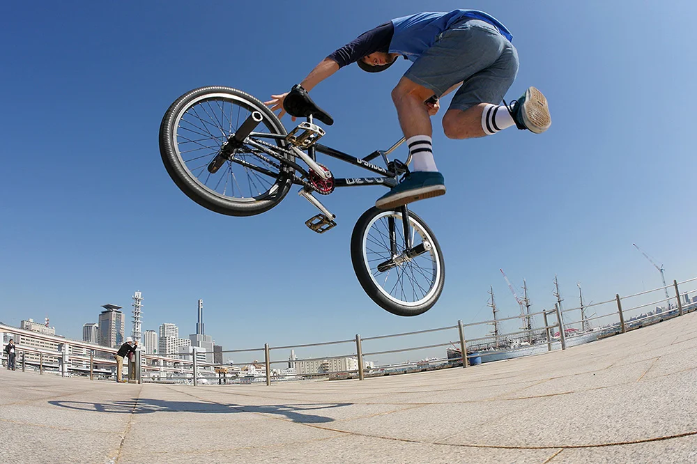 amn-bmx-tsu-kobe.jpg