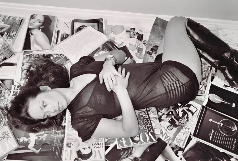 amn-girl-magsfloor.jpg