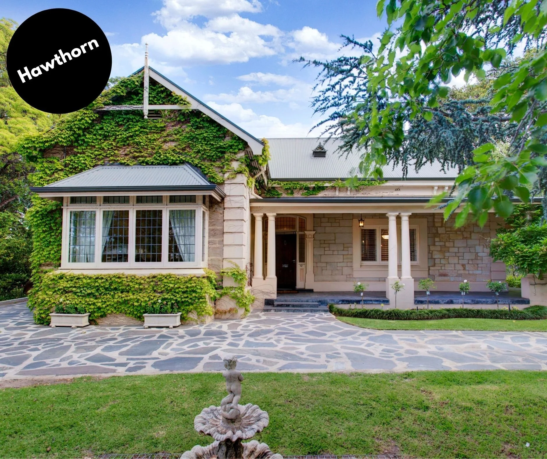 A majestic 1890's Sandstone Villa situated on 2816sqm