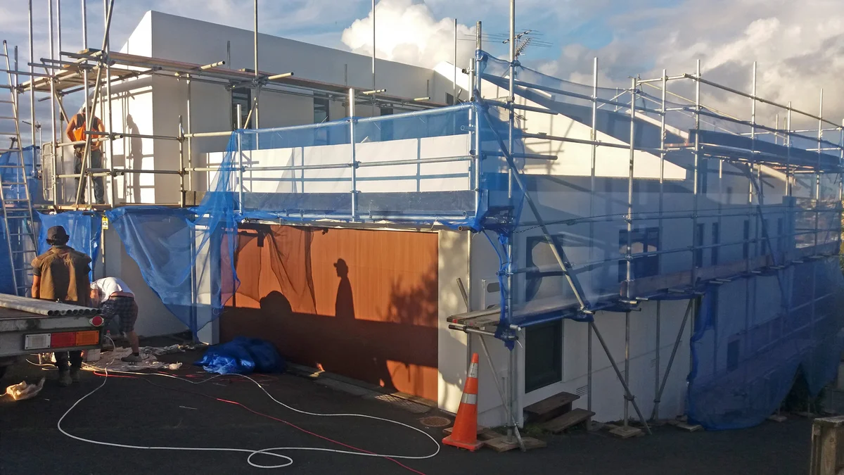 Rodney – Liquid cladding system (LCS)