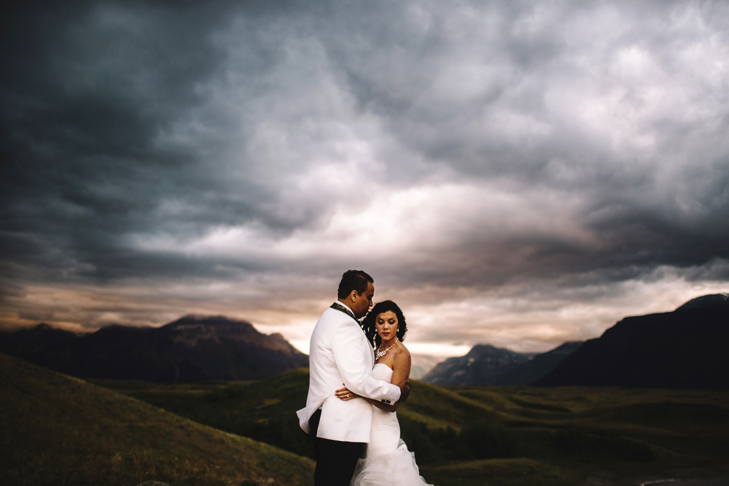 Waterton Wedding, Waterton Wedding Photography, Stormy Skies, Mountain Elopement, Alberta Mountain Elopement