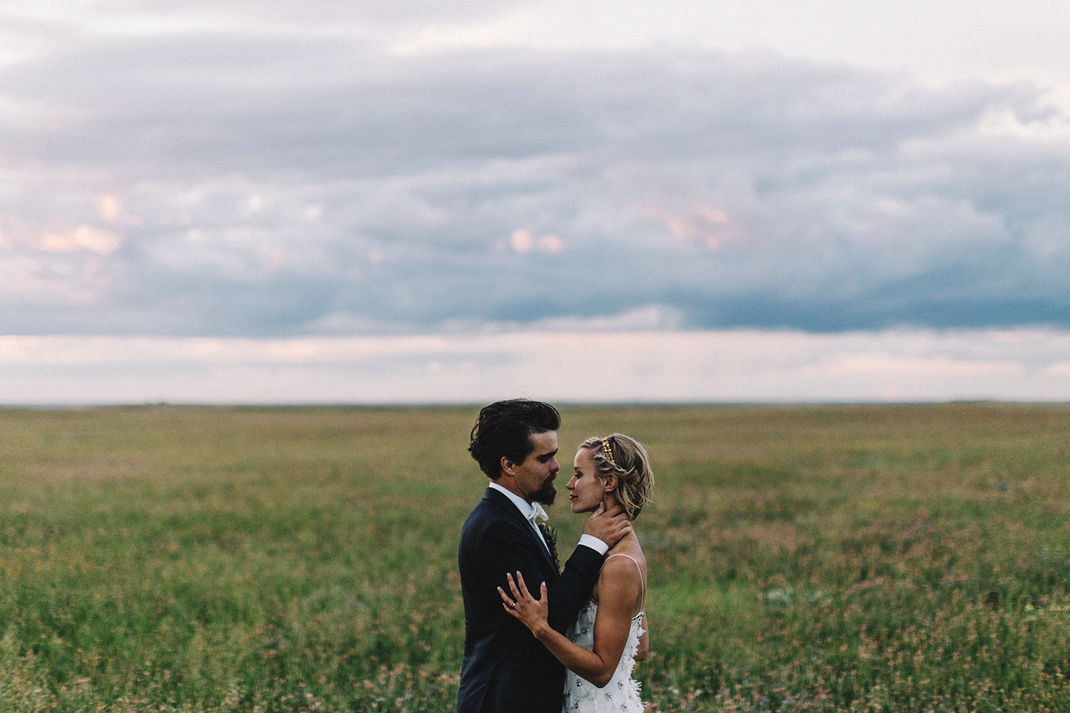 J + J Lethbridge Wedding -102.JPG