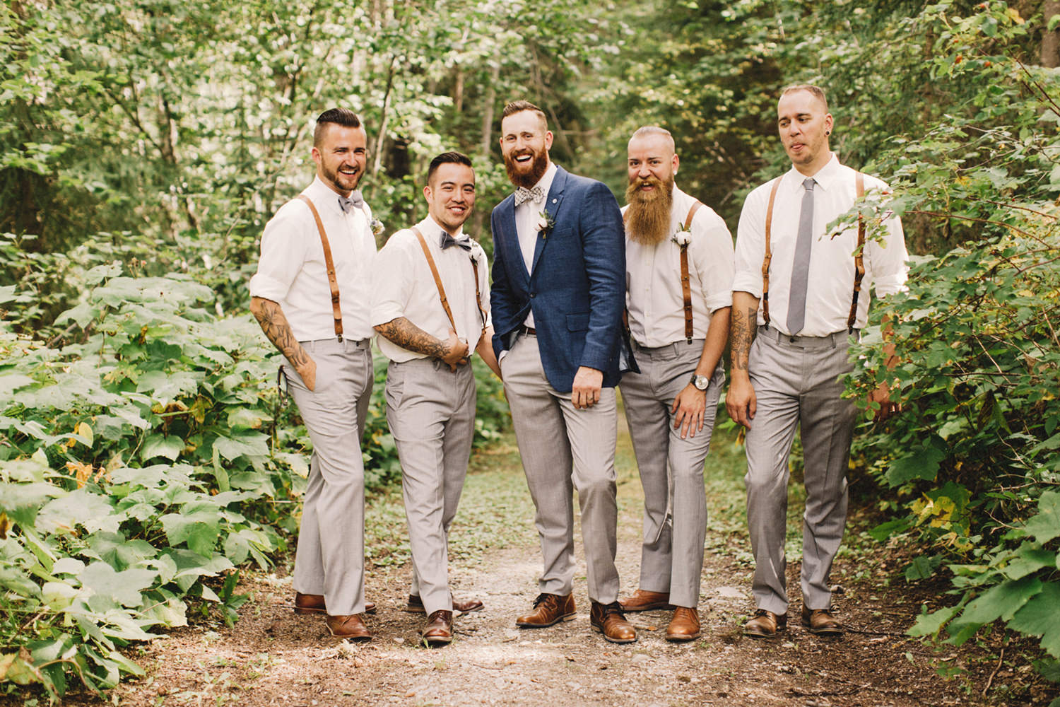 groom and groomsmen, groom in blue suit, suspenders, bow ties, golden wedding, bc wedding photographer