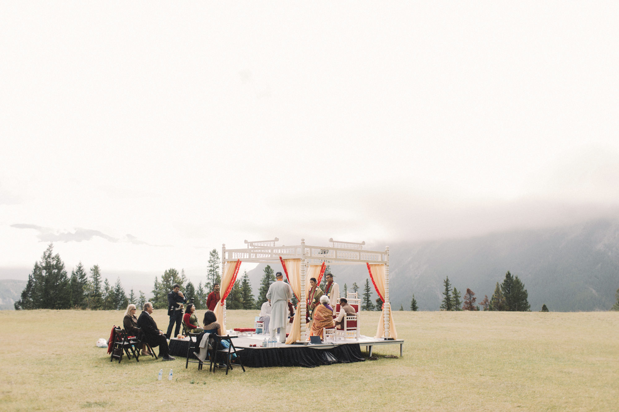 banff wedding, indian wedding, mountain wedding, small mountain wedding, banff wedding photographer, canmore wedding photographer