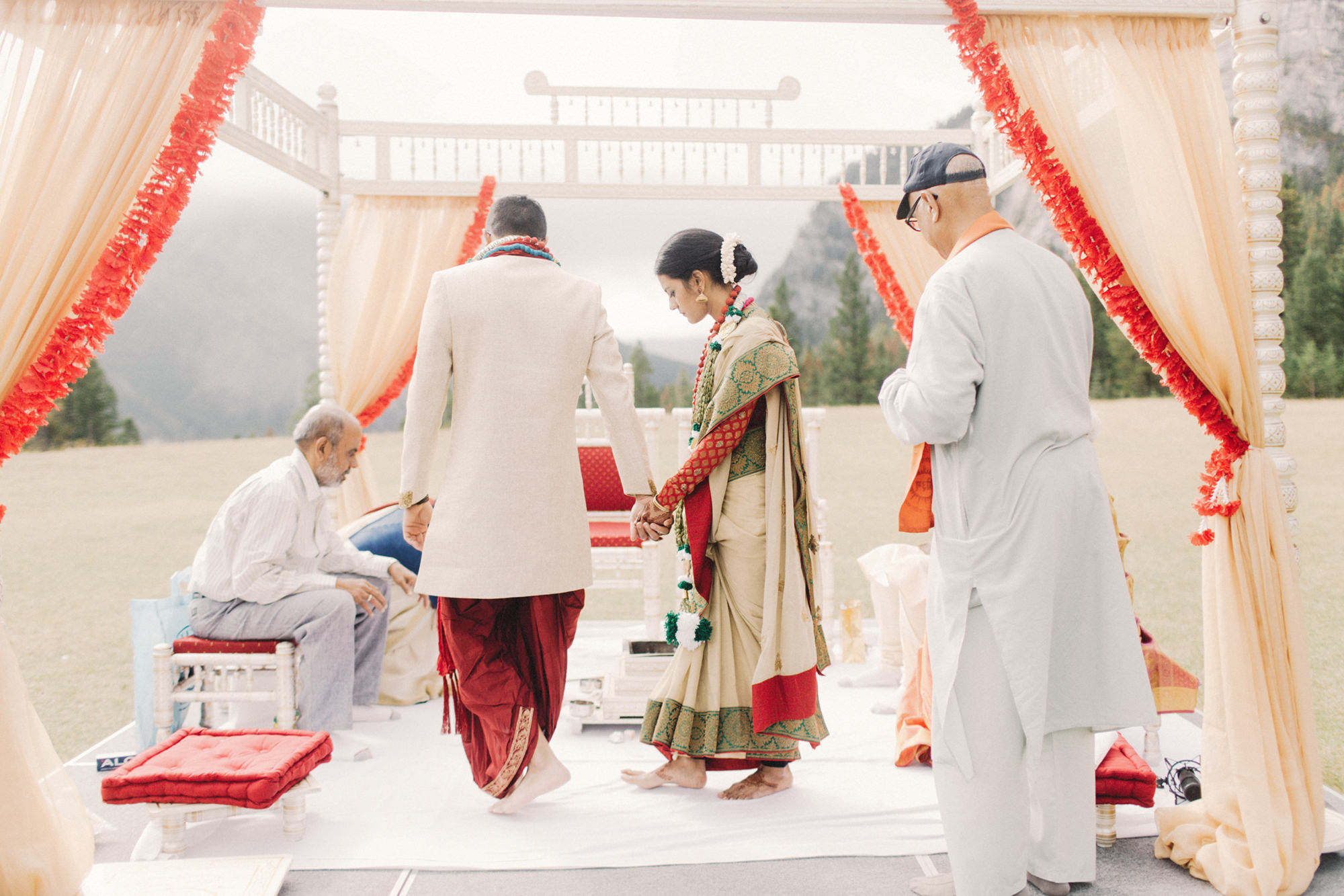 banff wedding, indian wedding, mountain wedding, small mountain wedding, banff wedding photographer, canmore wedding photographer