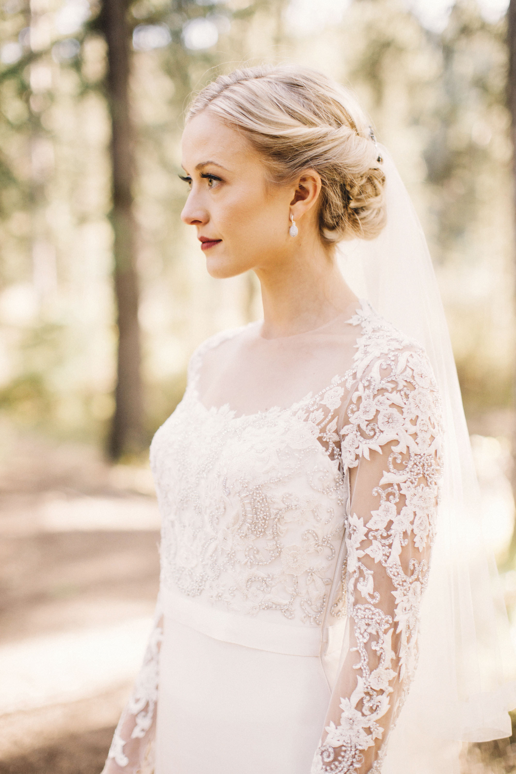 calgary wedding photographer, calgary wedding, reem acra dress, elegant bride