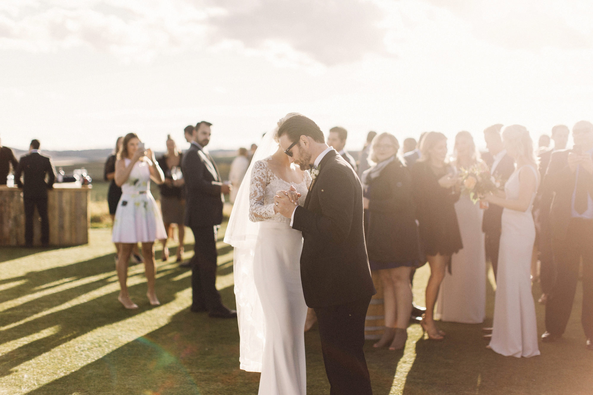 calgary wedding photographer, sirocco wedding, outdoor wedding dance