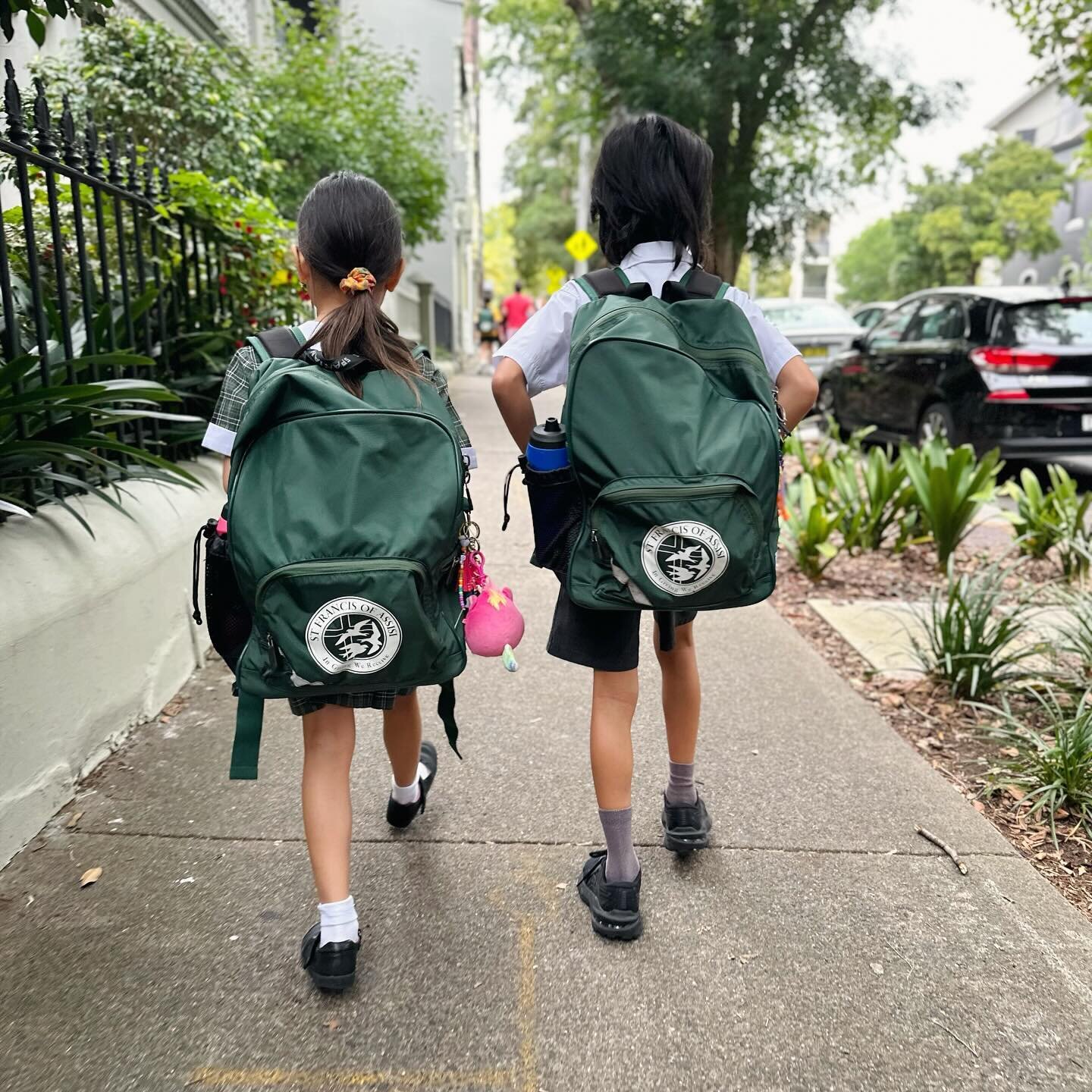 { FIRST DAY BACK } Don&rsquo;t know who&rsquo;s more excited for the first day of school, the kids or me!! Olly &amp; Riley - Bring on 2024! 
.
.
.
#Riley_And_Olivia_Meneses #SiblingLove #RileyCruzMeneses #OliviaCruzMeneses