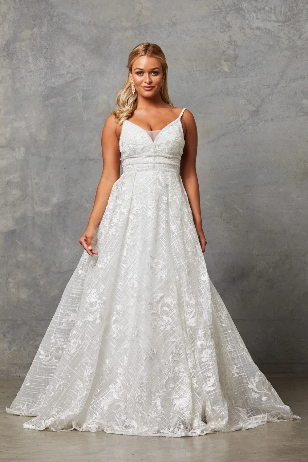 TC245-ARIANNA-VINTAGE WHITE.jpg