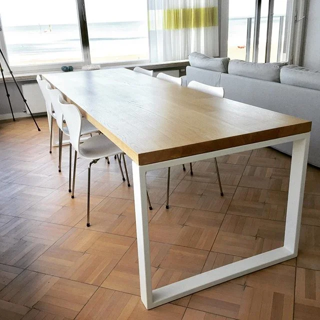 Big slab of solid oak on powdercoated steel legs #n14_creative_engineering #awesomefurniture #oak #steel