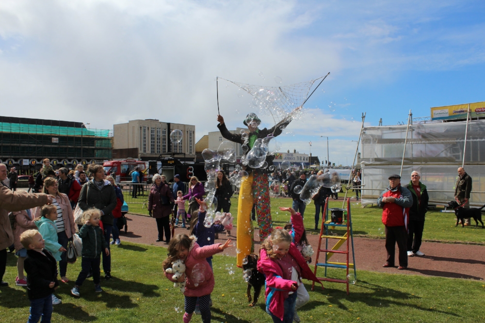Image kindly supplied by Morecambe Carnival / www.morecambecarnival.org