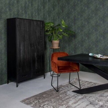 New !!! Q Kalam black collectie ! Cre&euml;er gemakkelijk &eacute;&eacute;n geheel in de woonkamer, eetkamer en (woon)keuken met de trendy meubelen uit de Kalam collectie ! Deze meubelen worden gekenmerkt door een stoere en moderne uitstraling. Deze 