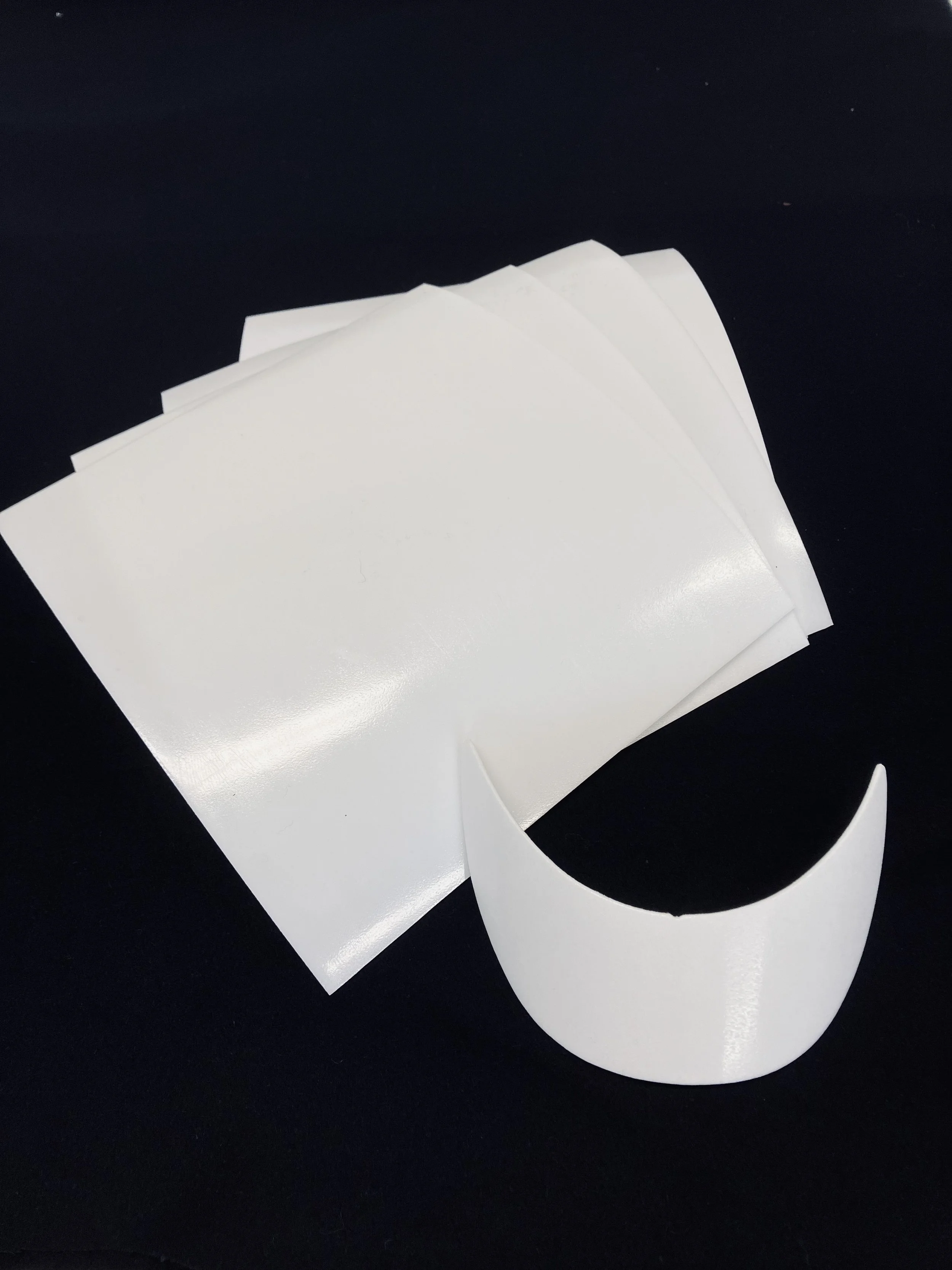 Plastique pour visières de casquette - 1 coupon