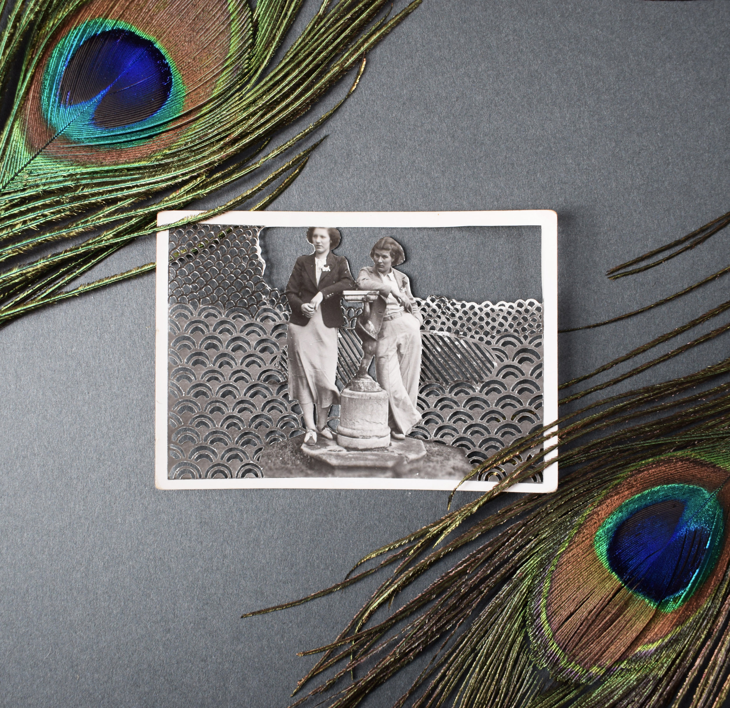 Alice and Elsie, Chaddesley 1938.jpg