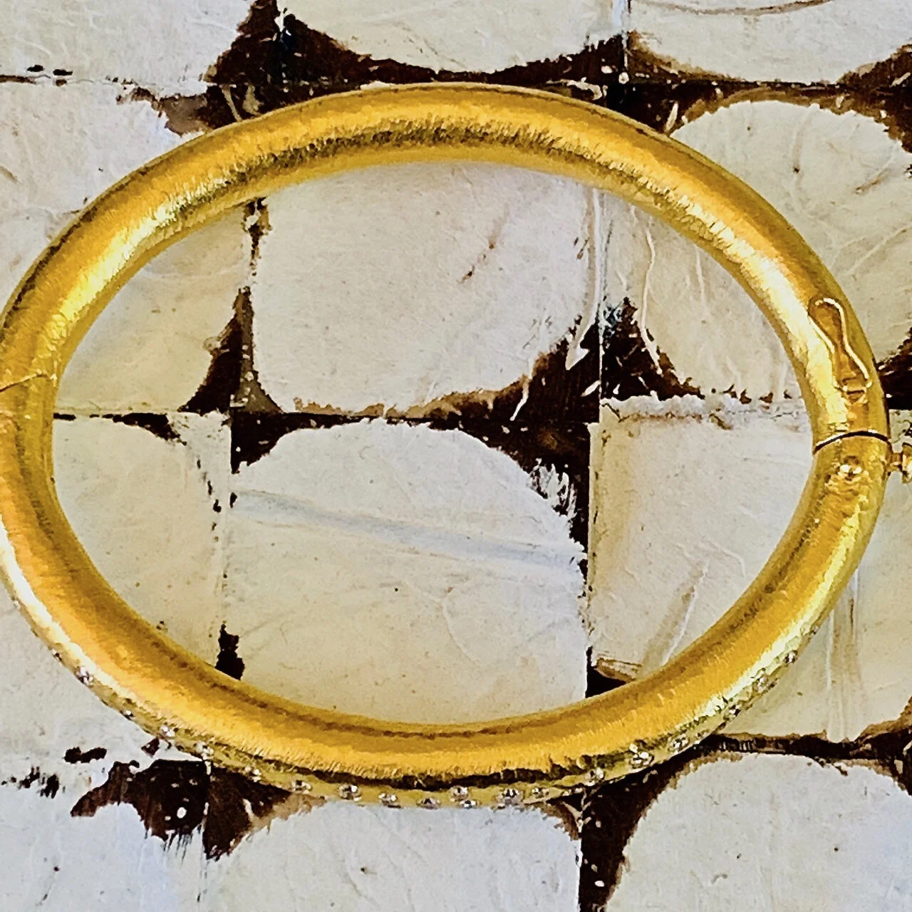 bangle from top 05:20.jpg
