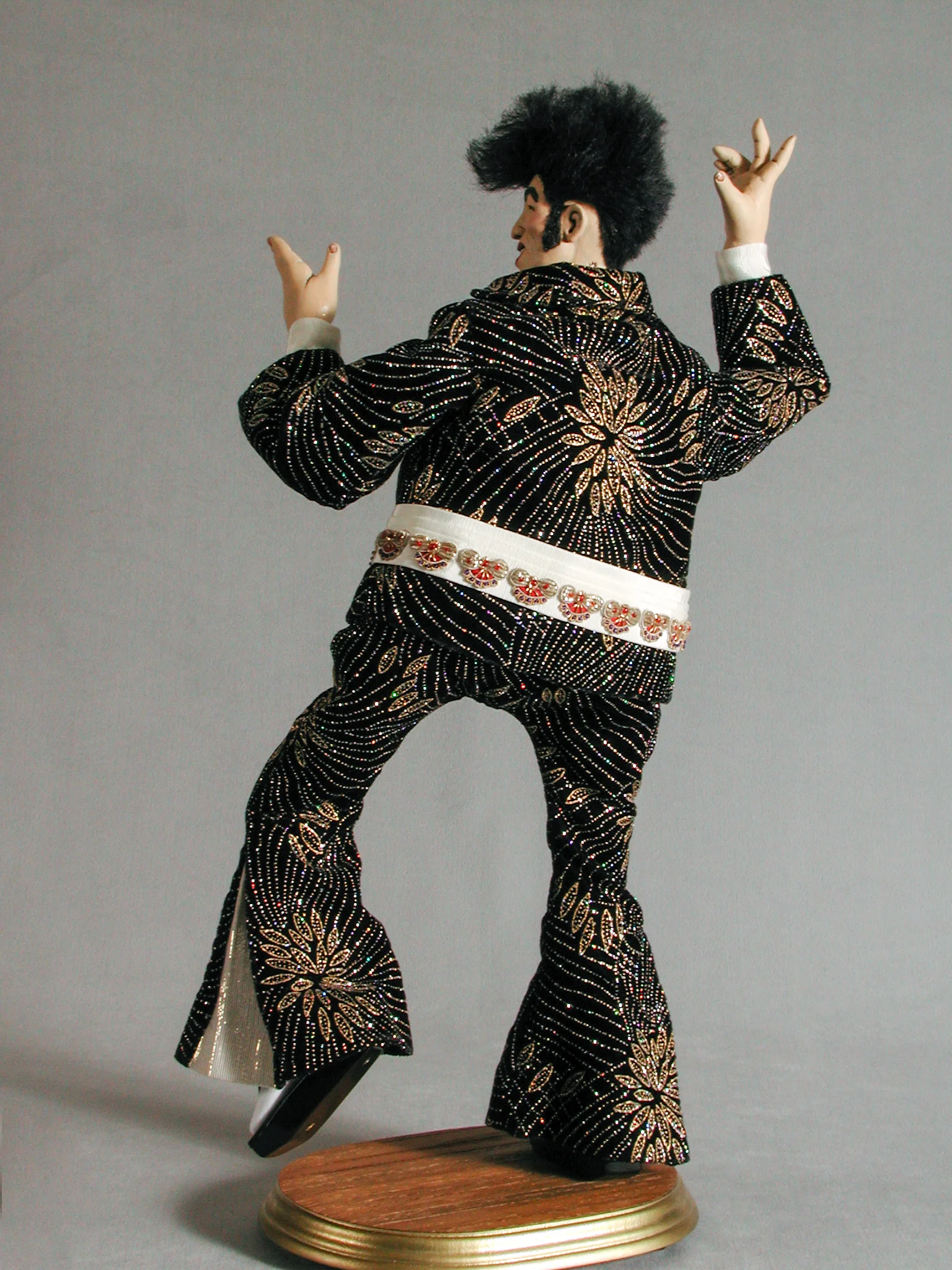 RR-ElviSan0123.jpg